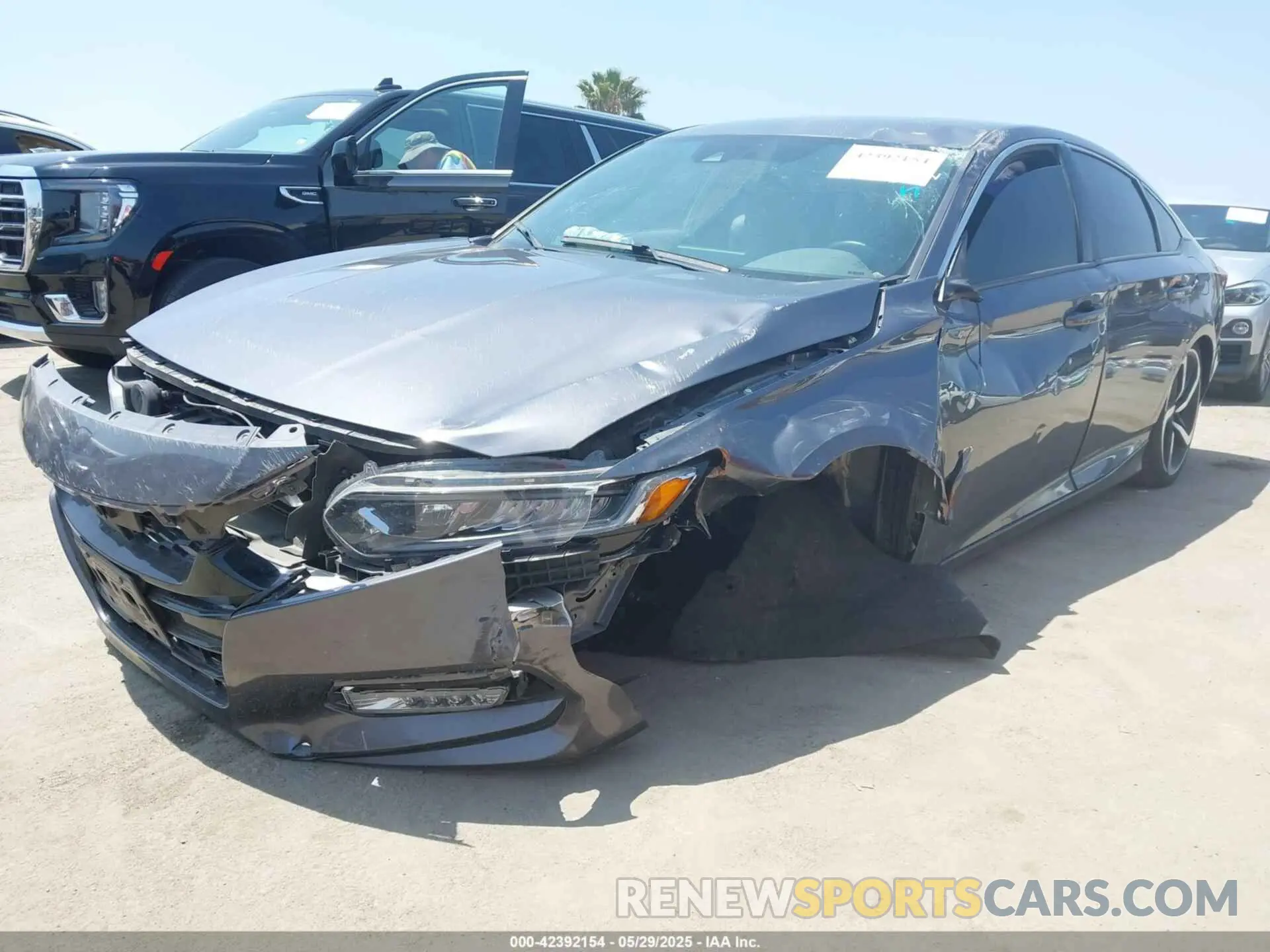 2 Photograph of a damaged car 1HGCV1F39LA111250 HONDA ACCORD 2020