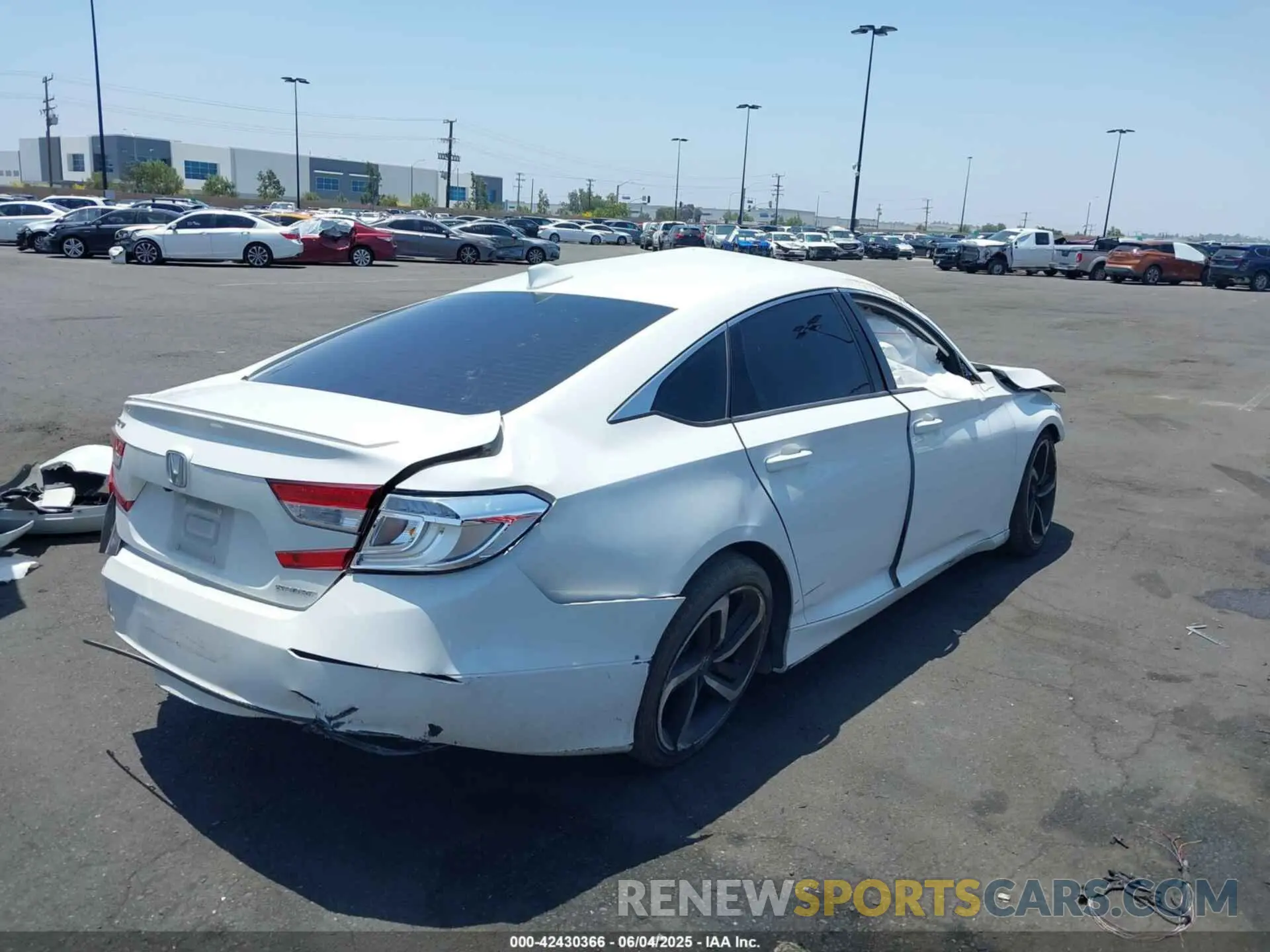 4 Photograph of a damaged car 1HGCV1F39LA112172 HONDA ACCORD 2020