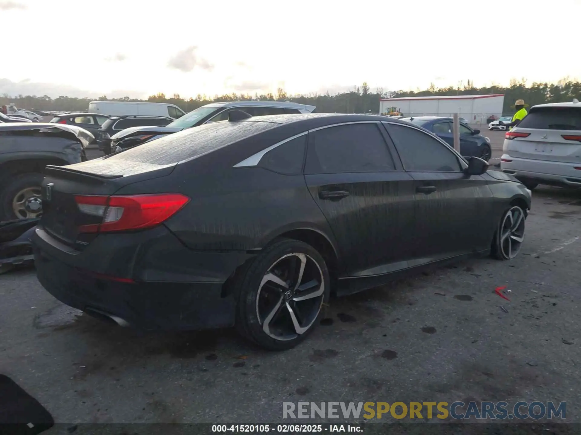 4 Photograph of a damaged car 1HGCV1F39LA132843 HONDA ACCORD 2020