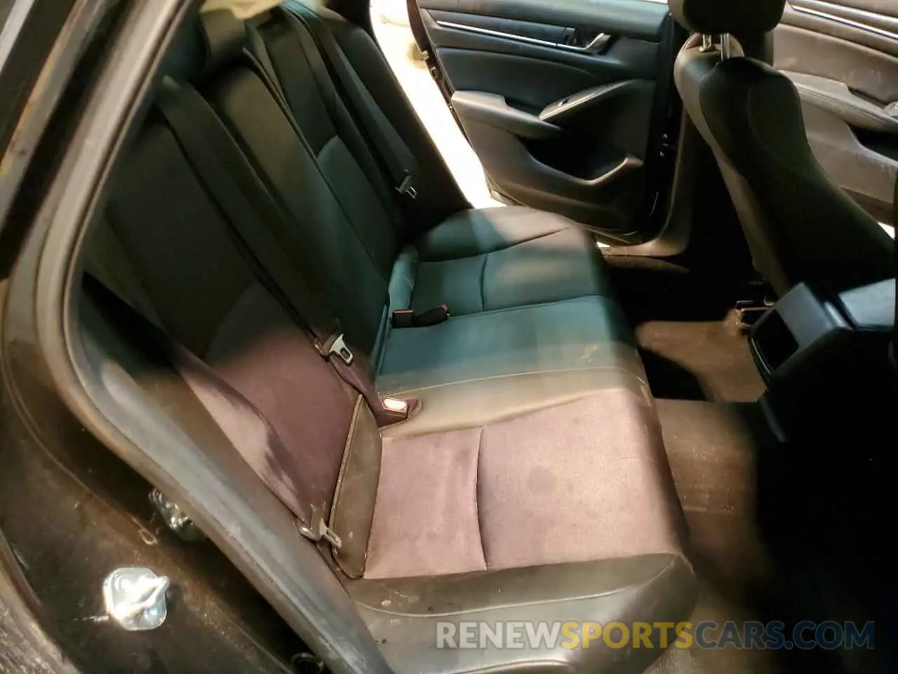 11 Photograph of a damaged car 1HGCV1F39LA155975 HONDA ACCORD 2020