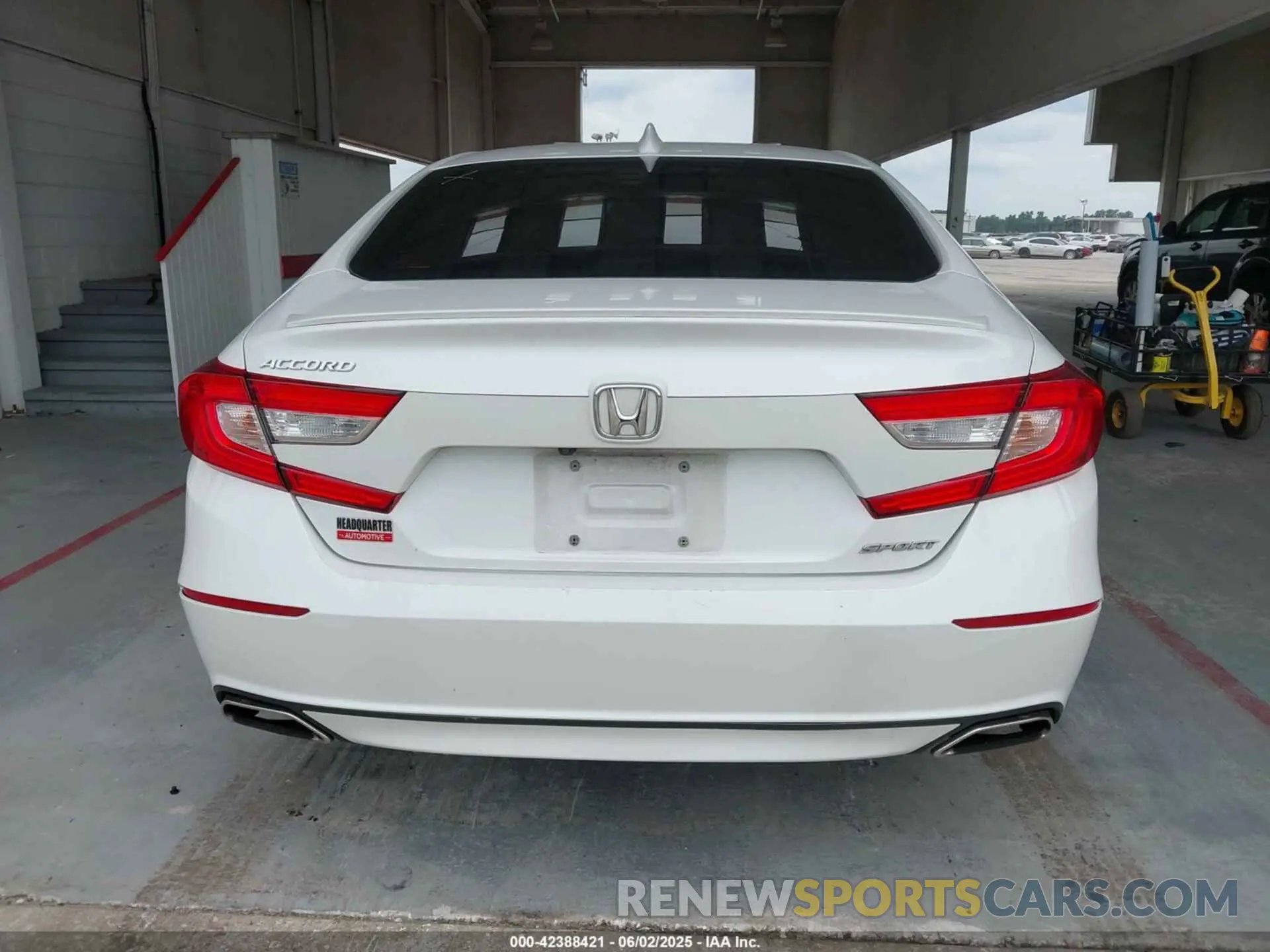 16 Photograph of a damaged car 1HGCV1F39LA158021 HONDA ACCORD 2020