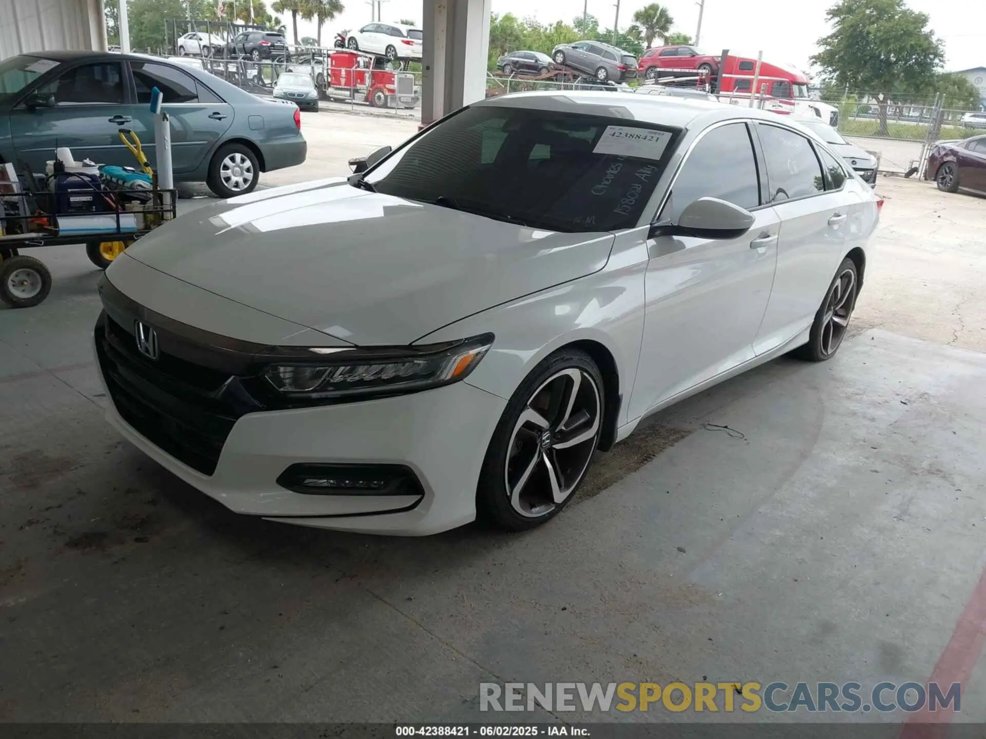 2 Photograph of a damaged car 1HGCV1F39LA158021 HONDA ACCORD 2020
