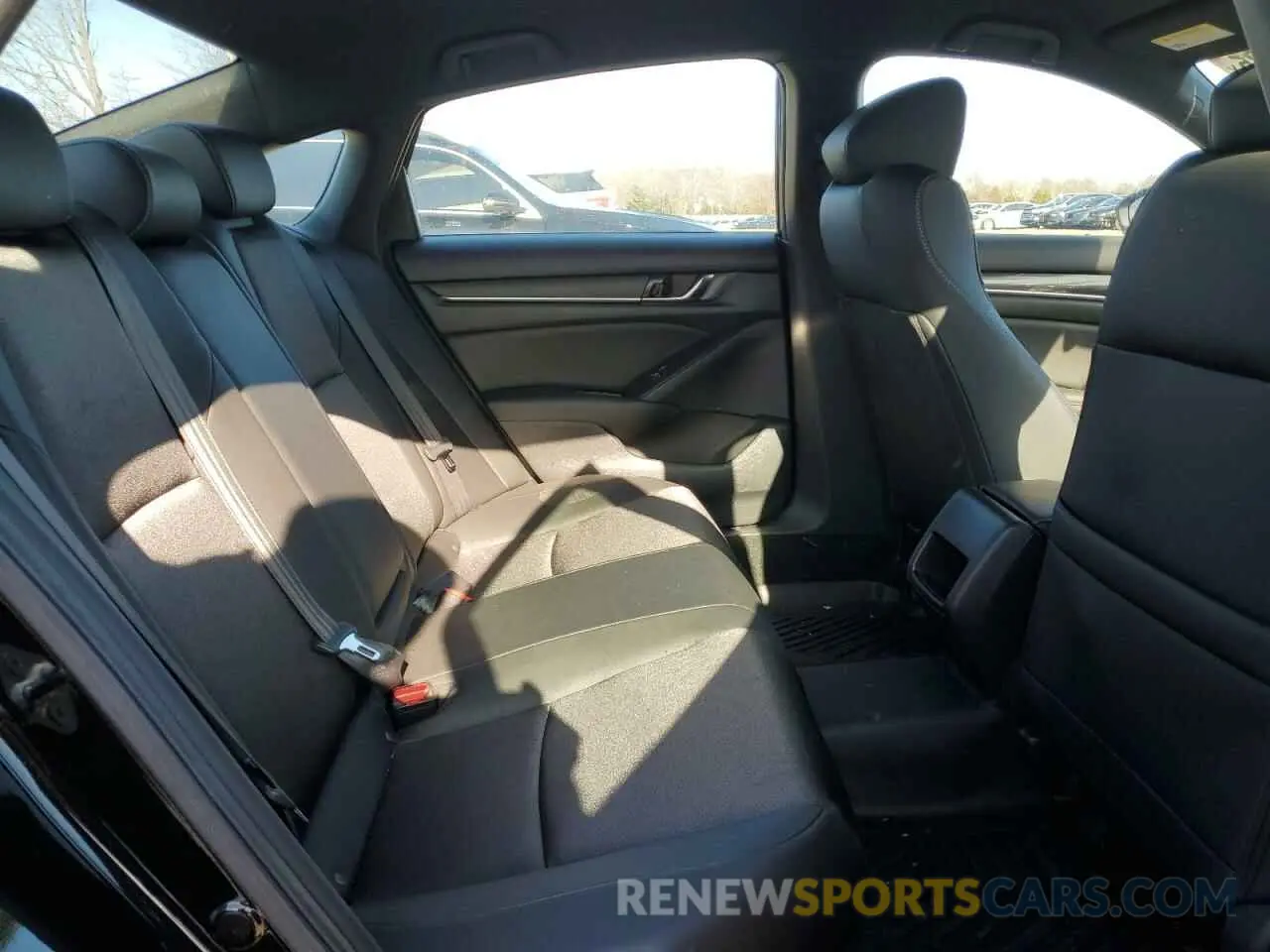 10 Photograph of a damaged car 1HGCV1F3XLA024358 HONDA ACCORD 2020