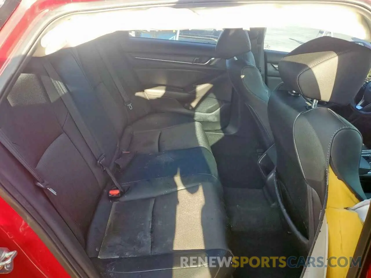 10 Photograph of a damaged car 1HGCV1F3XLA047218 HONDA ACCORD 2020