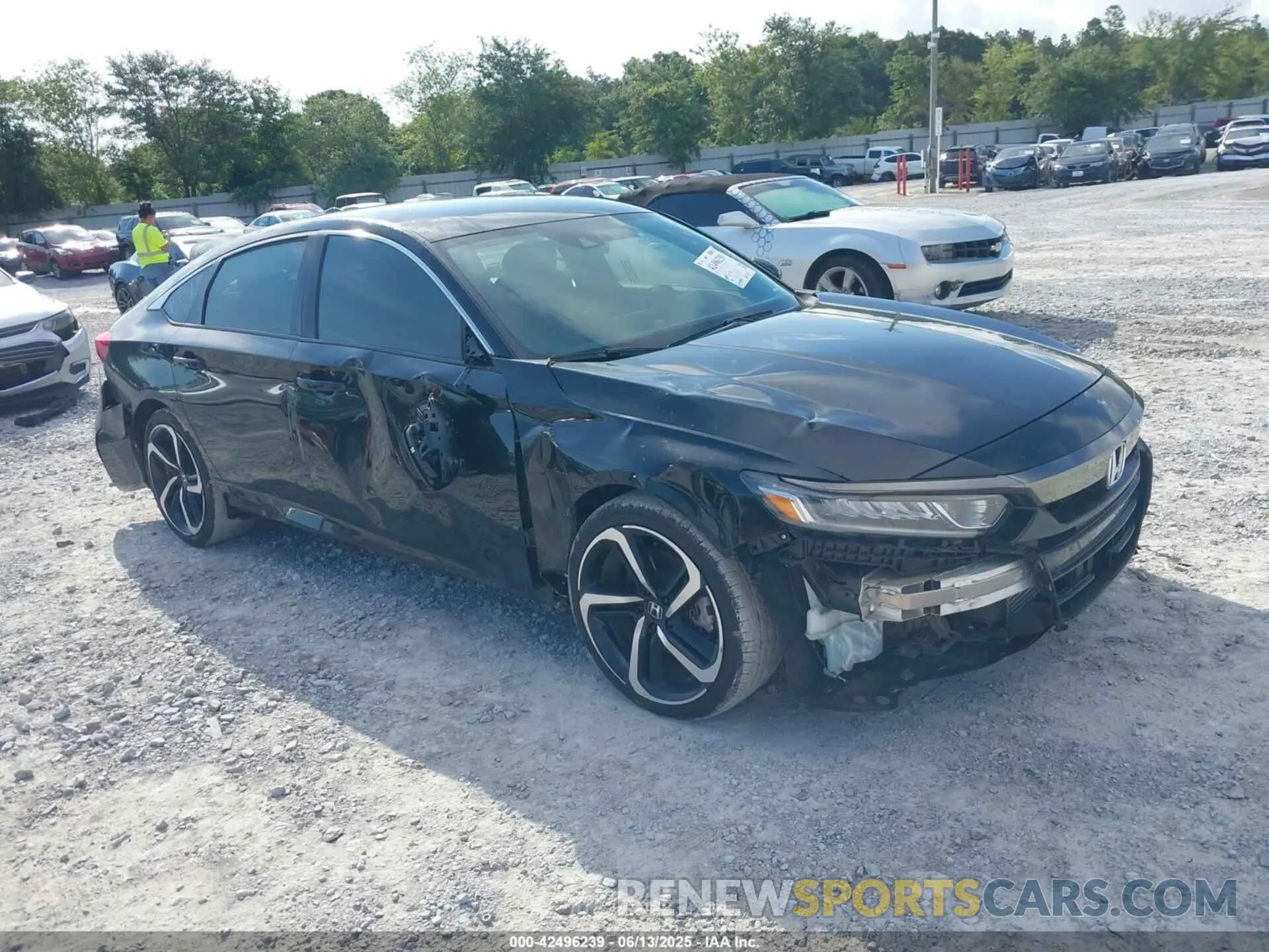 1 Photograph of a damaged car 1HGCV1F3XLA079053 HONDA ACCORD 2020