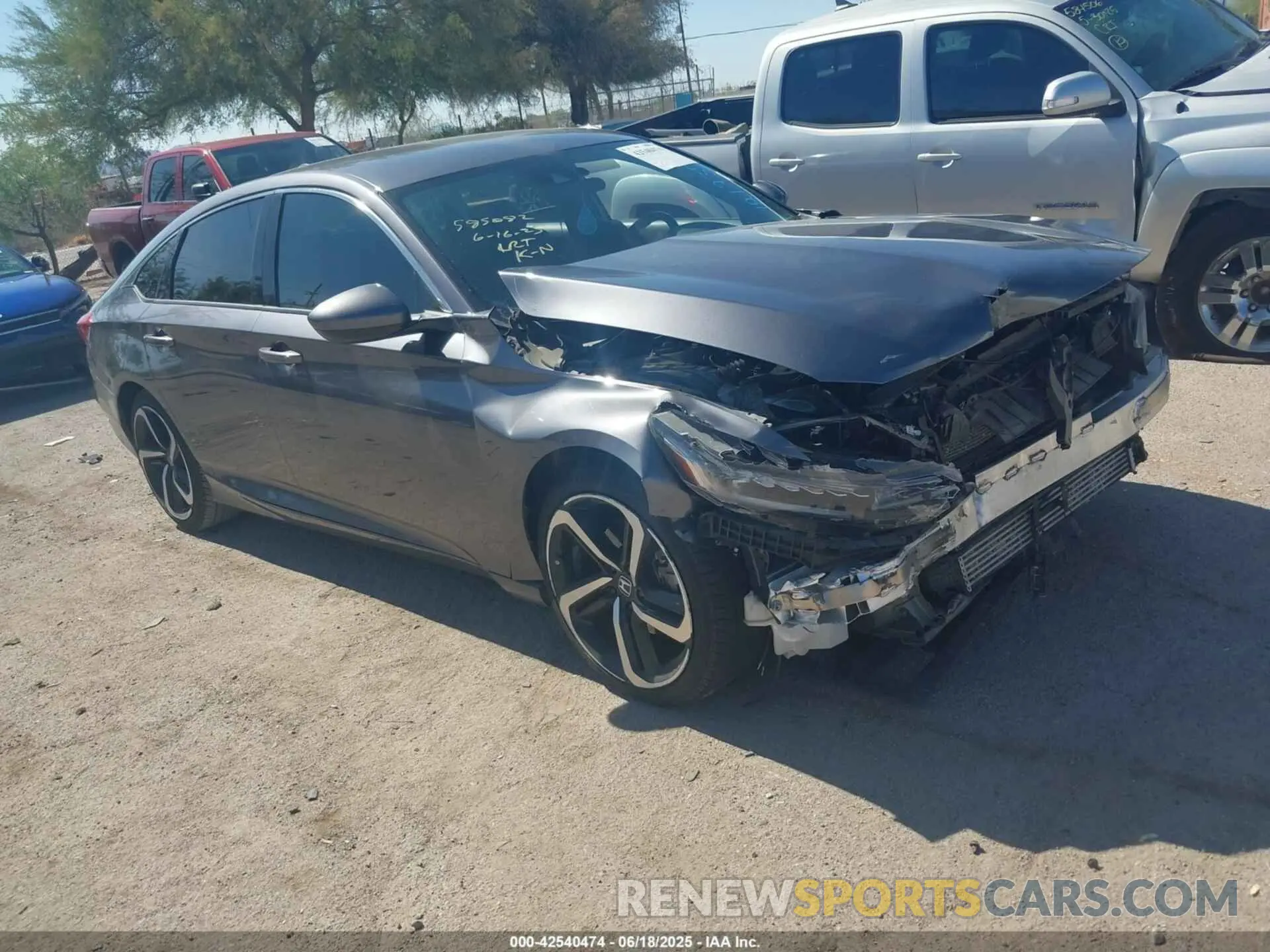 1 Photograph of a damaged car 1HGCV1F3XLA121737 HONDA ACCORD 2020