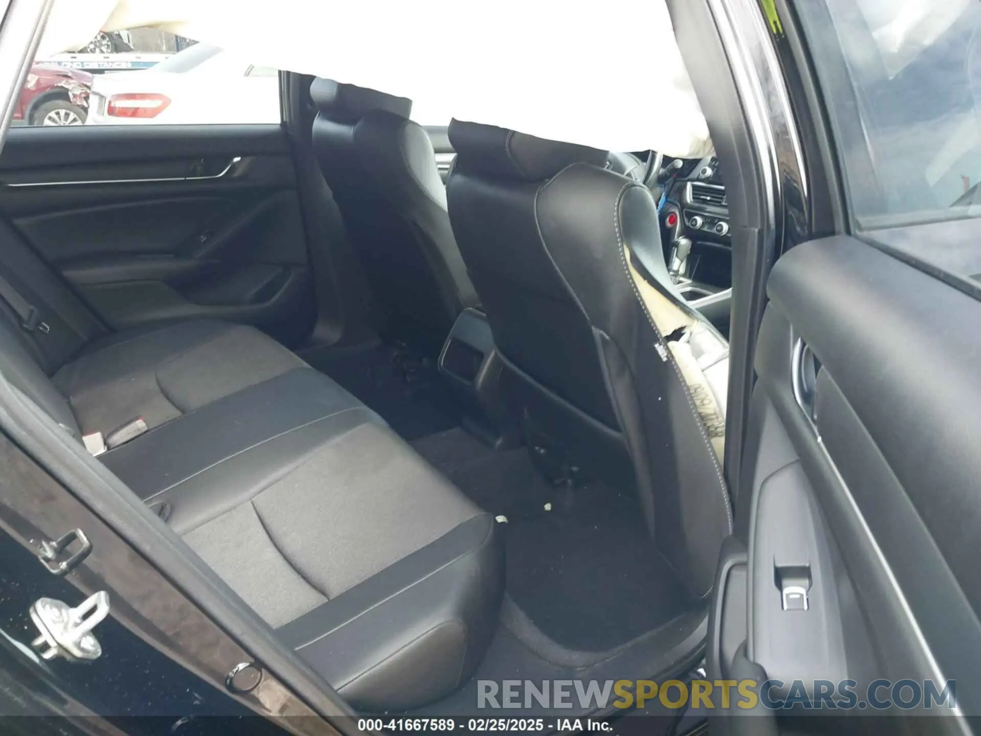 8 Photograph of a damaged car 1HGCV1F3XLA137727 HONDA ACCORD 2020