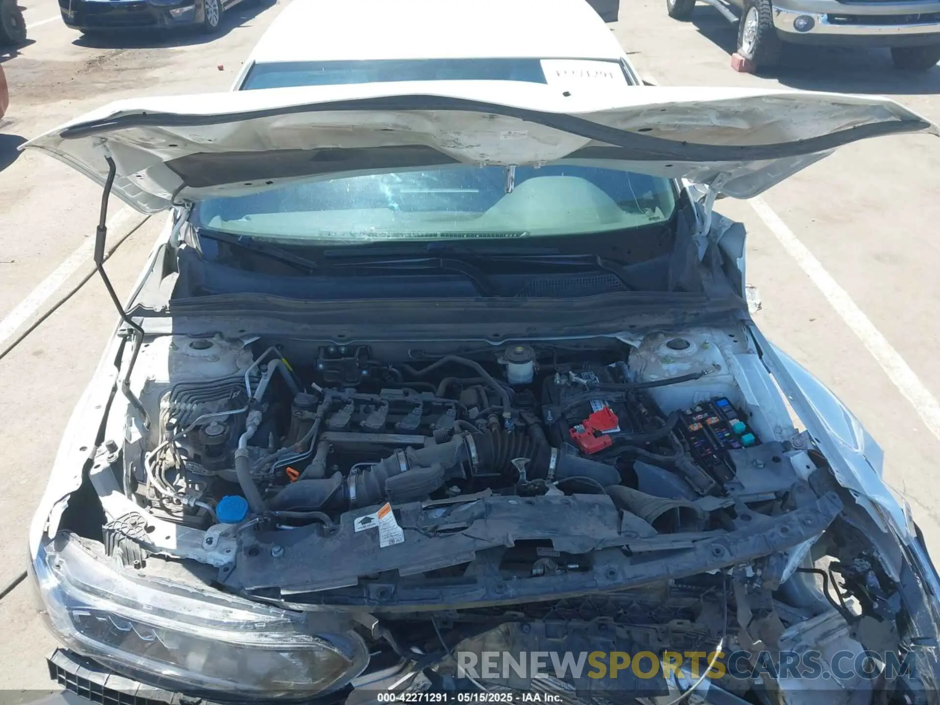 10 Photograph of a damaged car 1HGCV1F3XLA138683 HONDA ACCORD 2020