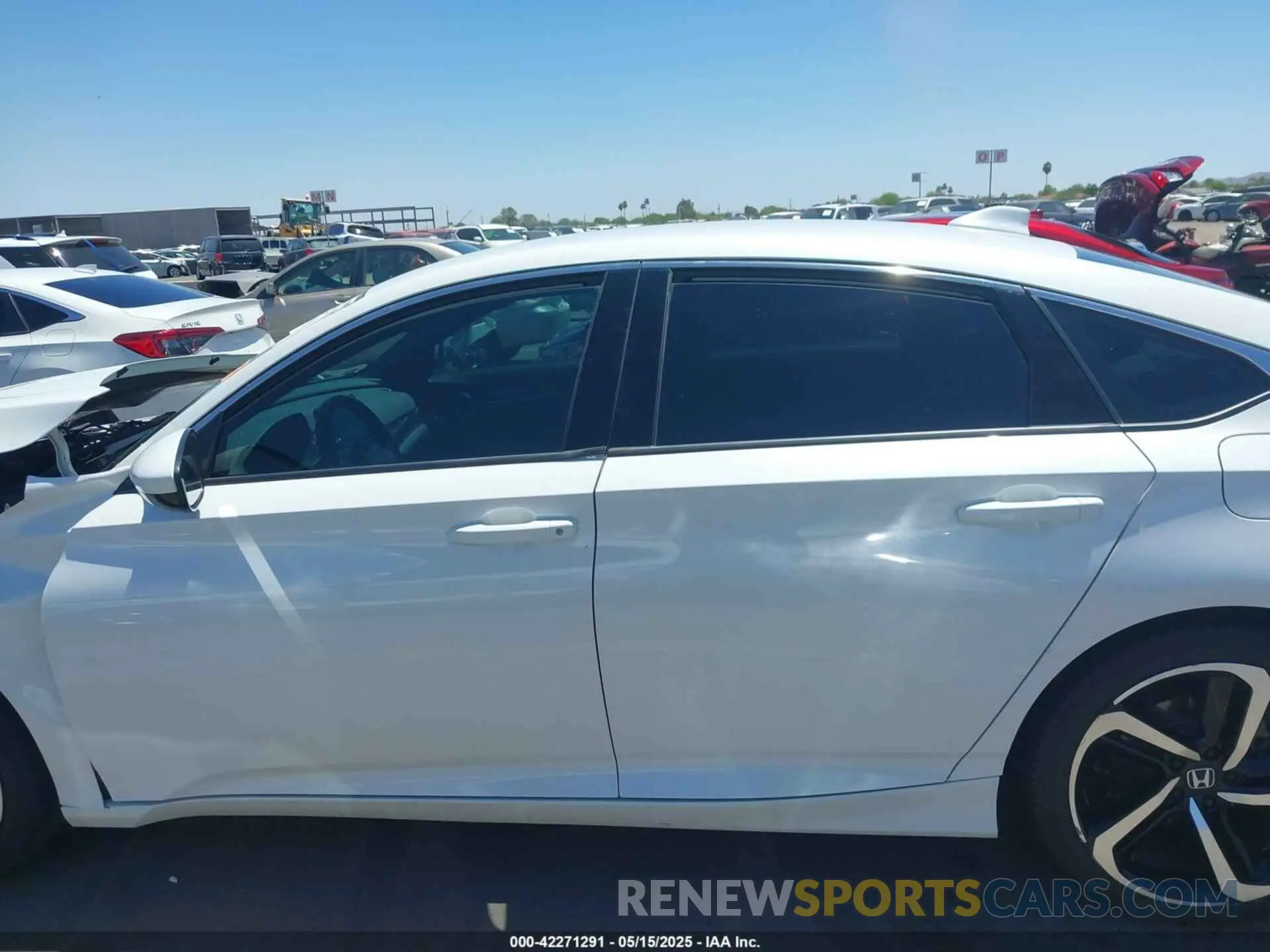 14 Photograph of a damaged car 1HGCV1F3XLA138683 HONDA ACCORD 2020