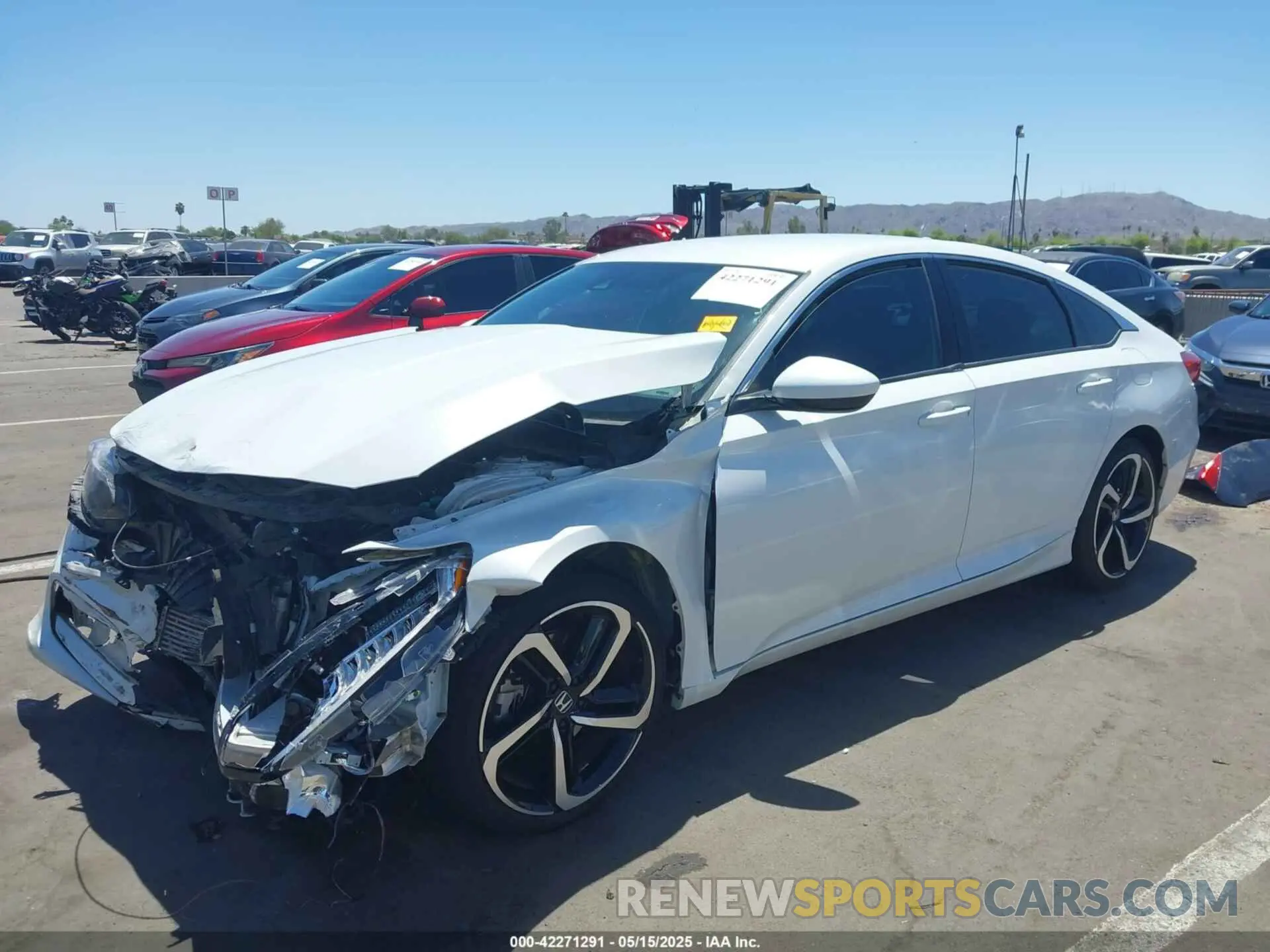 2 Photograph of a damaged car 1HGCV1F3XLA138683 HONDA ACCORD 2020