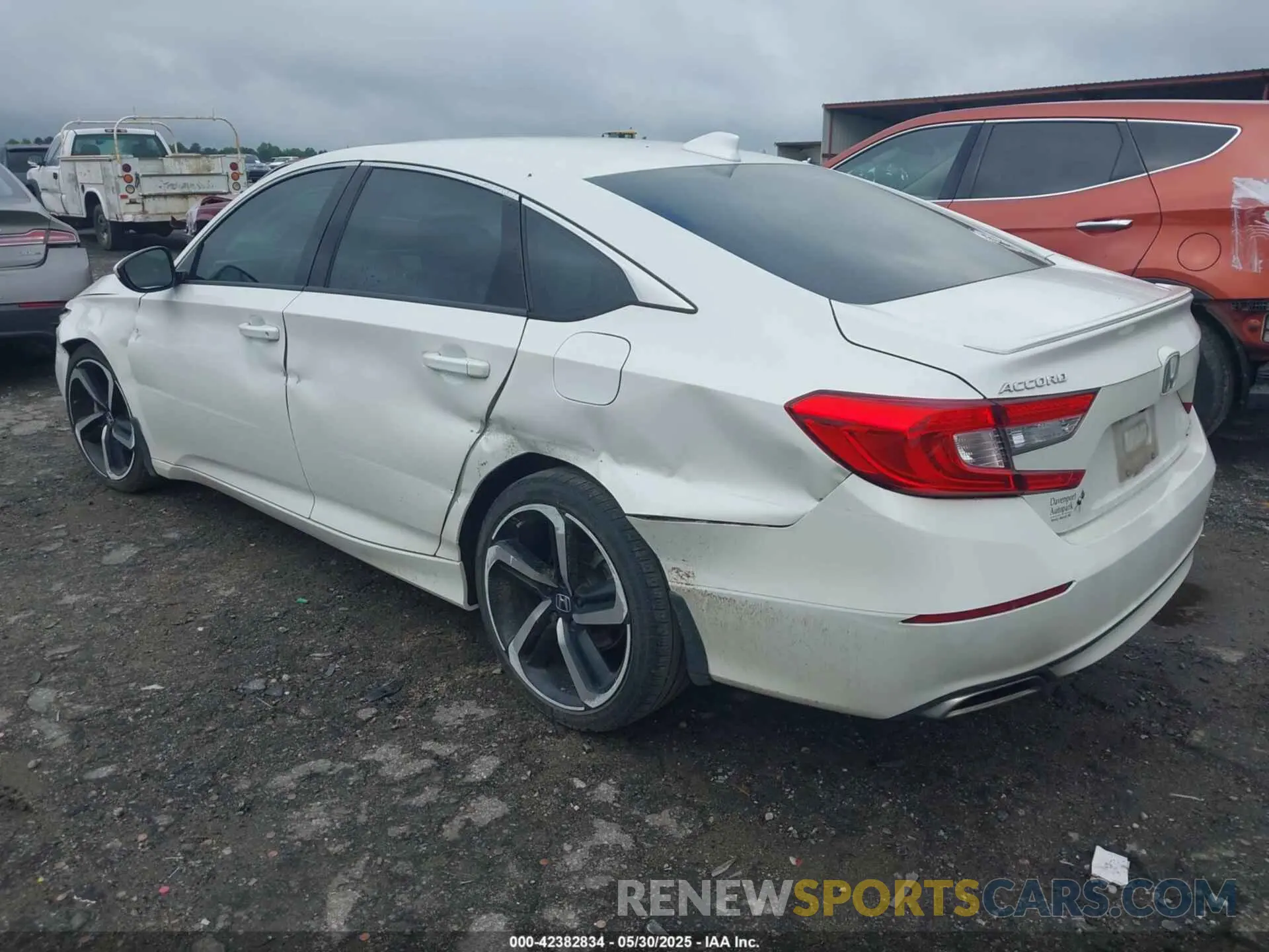 3 Photograph of a damaged car 1HGCV1F3XLA141566 HONDA ACCORD 2020