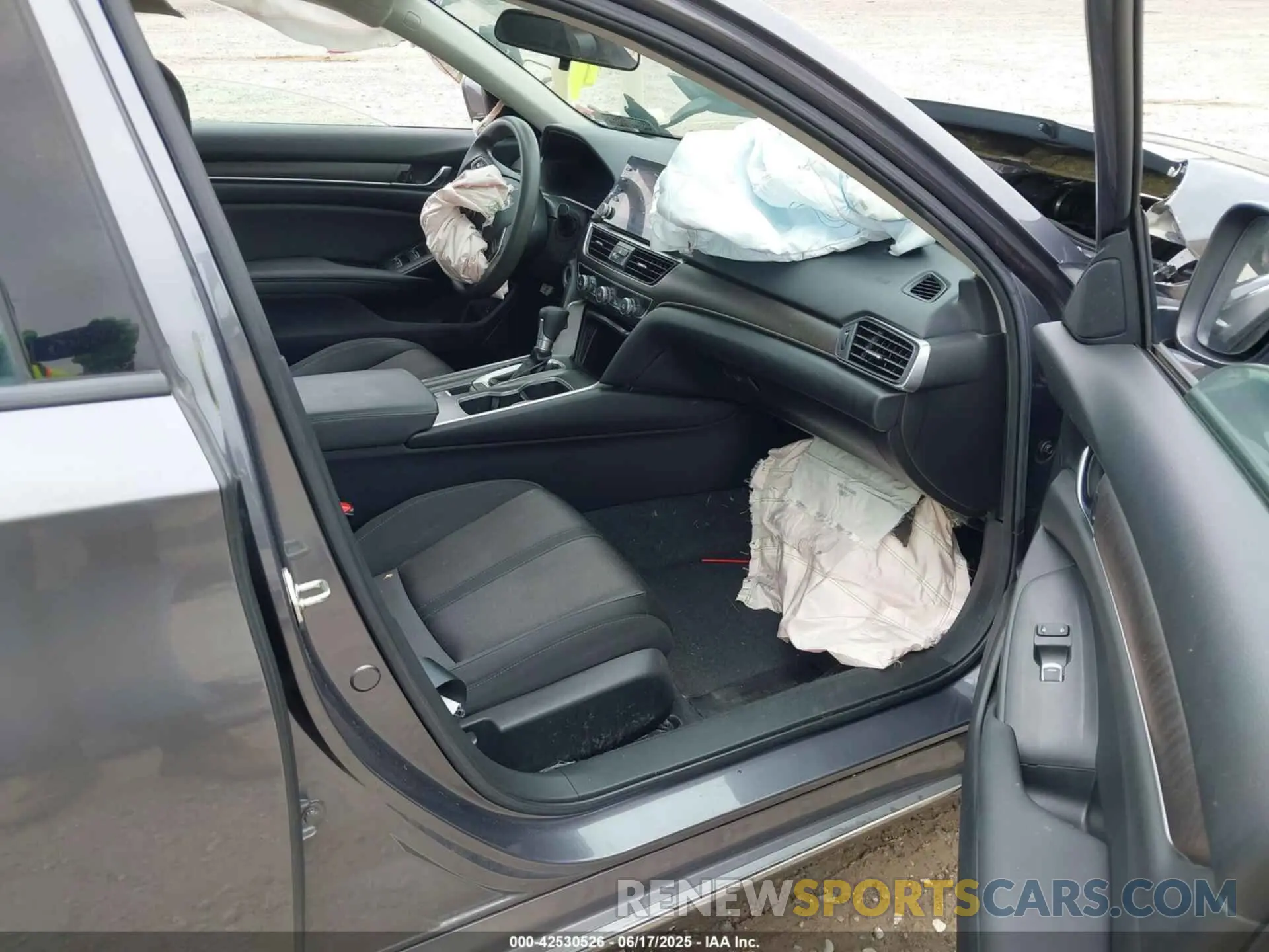 5 Photograph of a damaged car 1HGCV1F40LA040822 HONDA ACCORD 2020