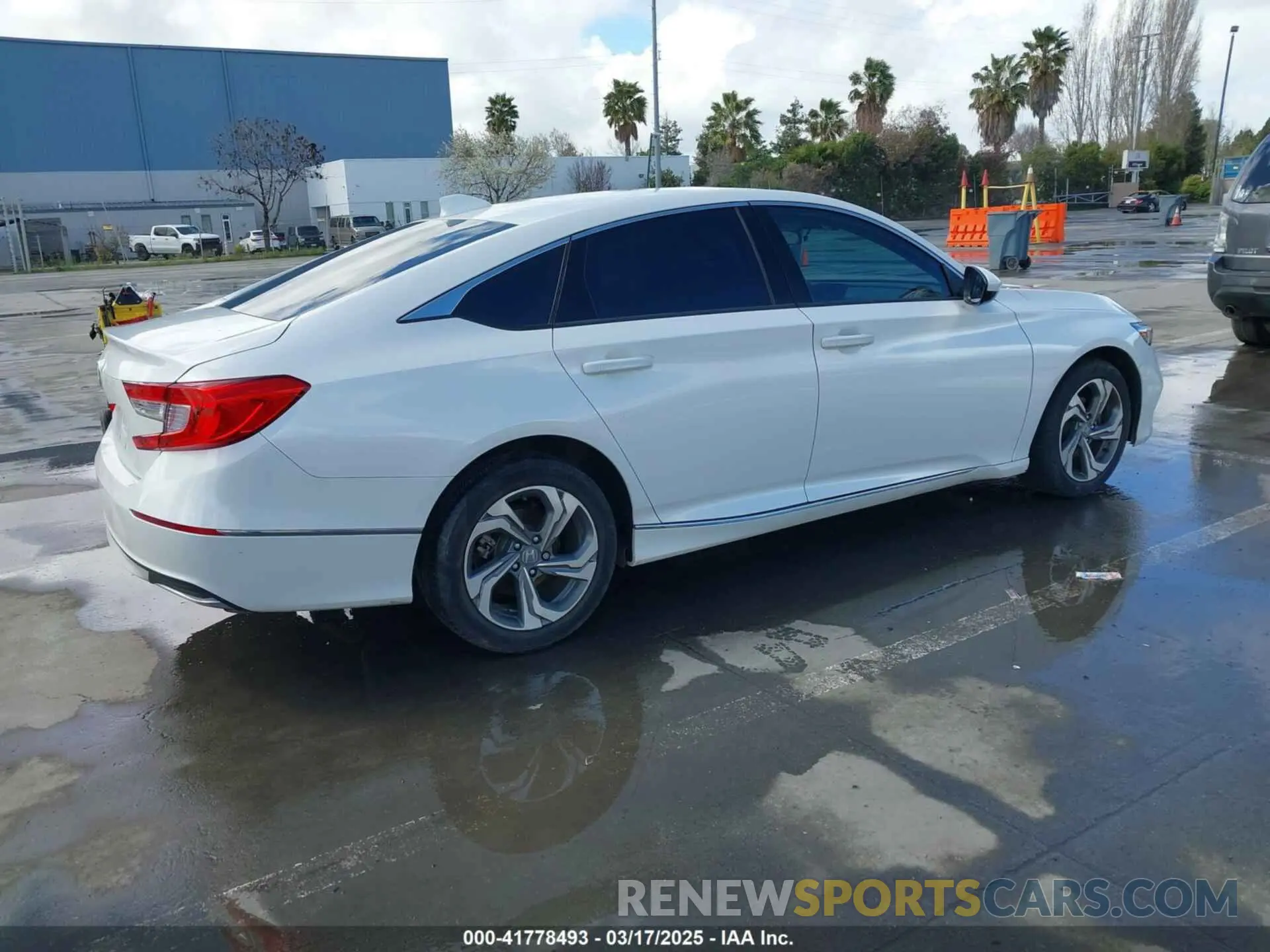 4 Photograph of a damaged car 1HGCV1F40LA057958 HONDA ACCORD 2020