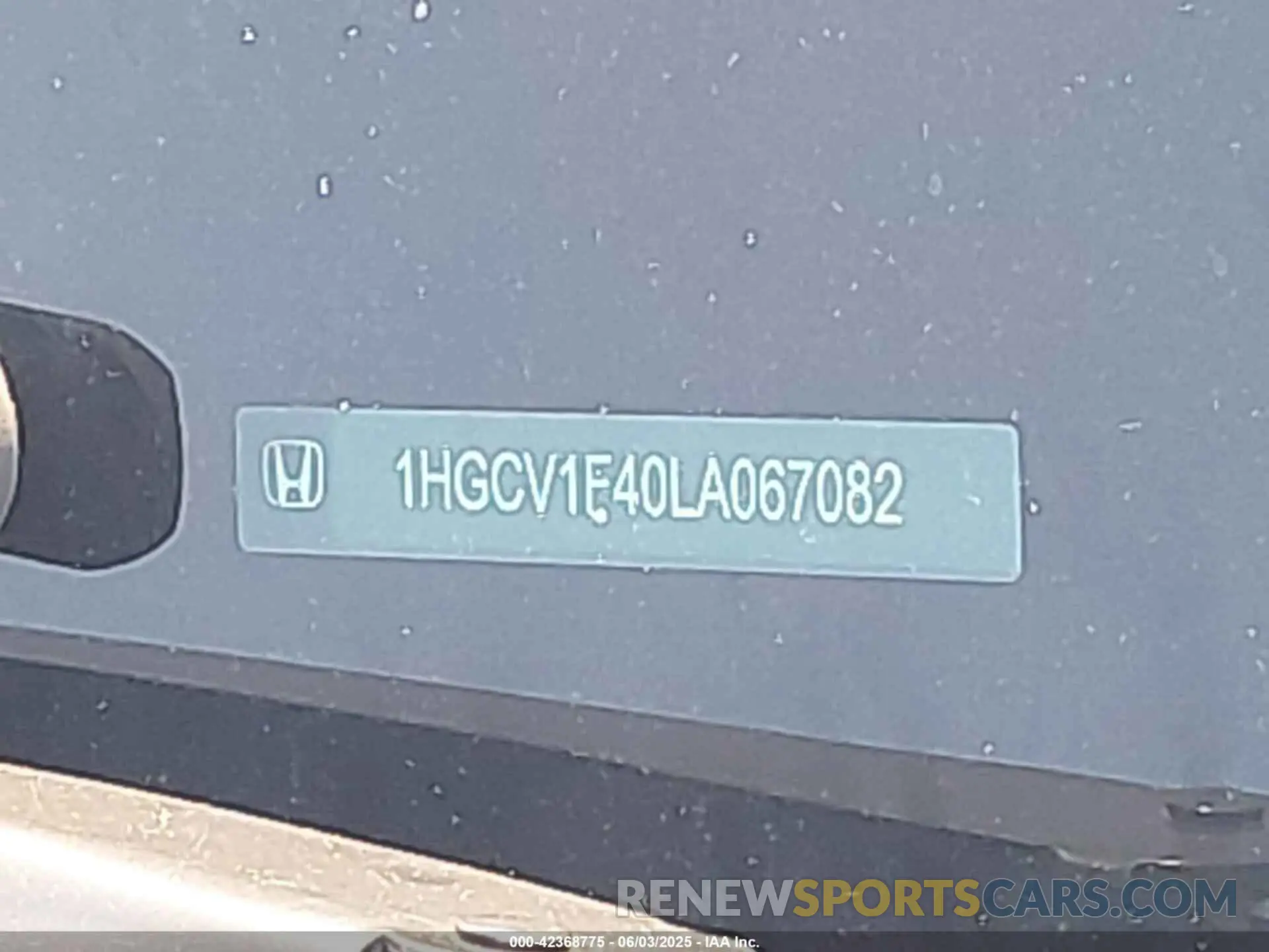 9 Photograph of a damaged car 1HGCV1F40LA067082 HONDA ACCORD 2020