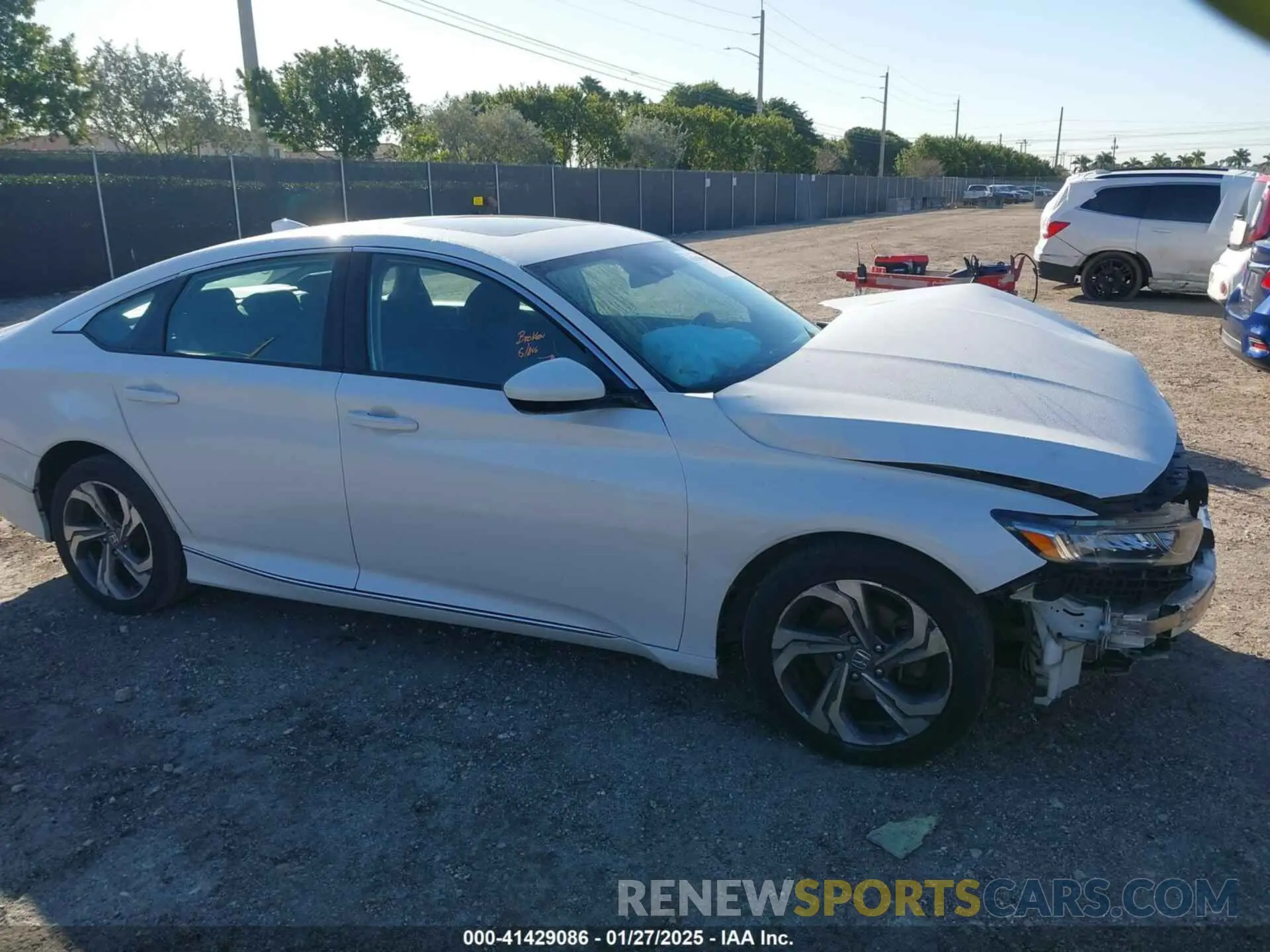 1 Photograph of a damaged car 1HGCV1F40LA155419 HONDA ACCORD 2020