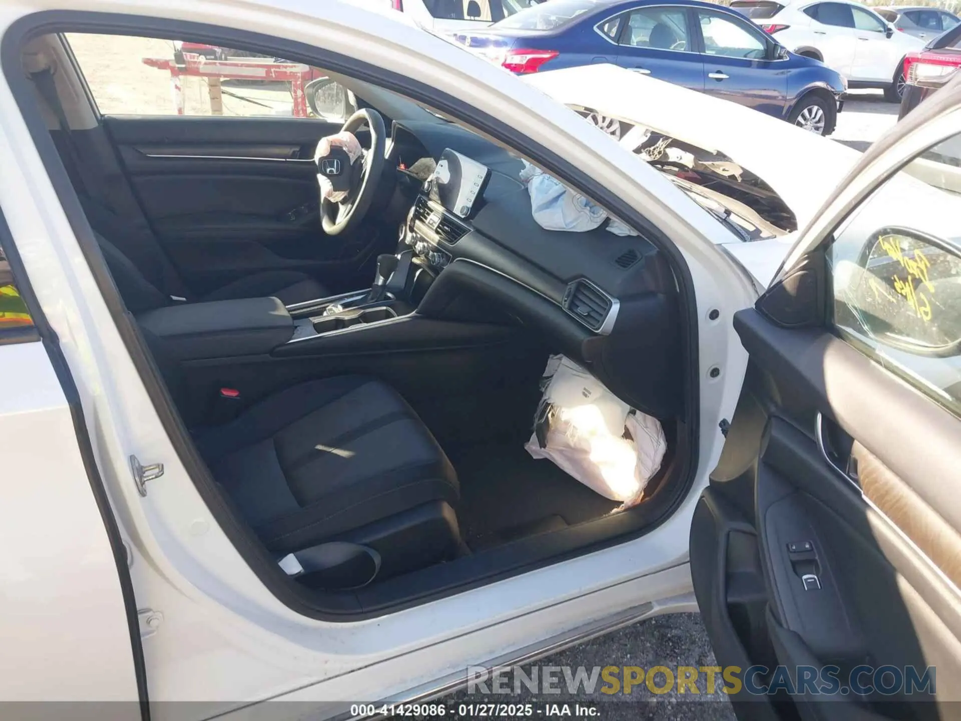 5 Photograph of a damaged car 1HGCV1F40LA155419 HONDA ACCORD 2020