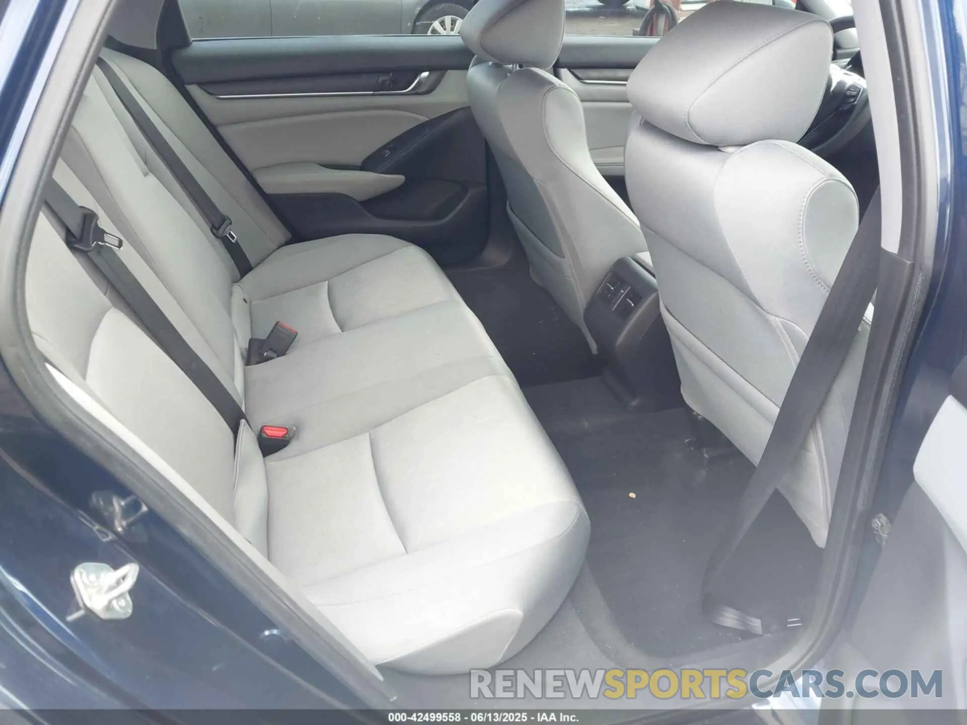 8 Photograph of a damaged car 1HGCV1F41LA123434 HONDA ACCORD 2020