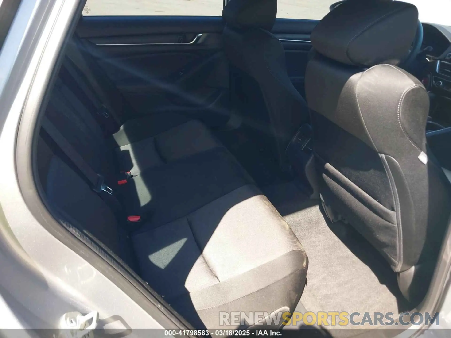 8 Photograph of a damaged car 1HGCV1F41LA132344 HONDA ACCORD 2020