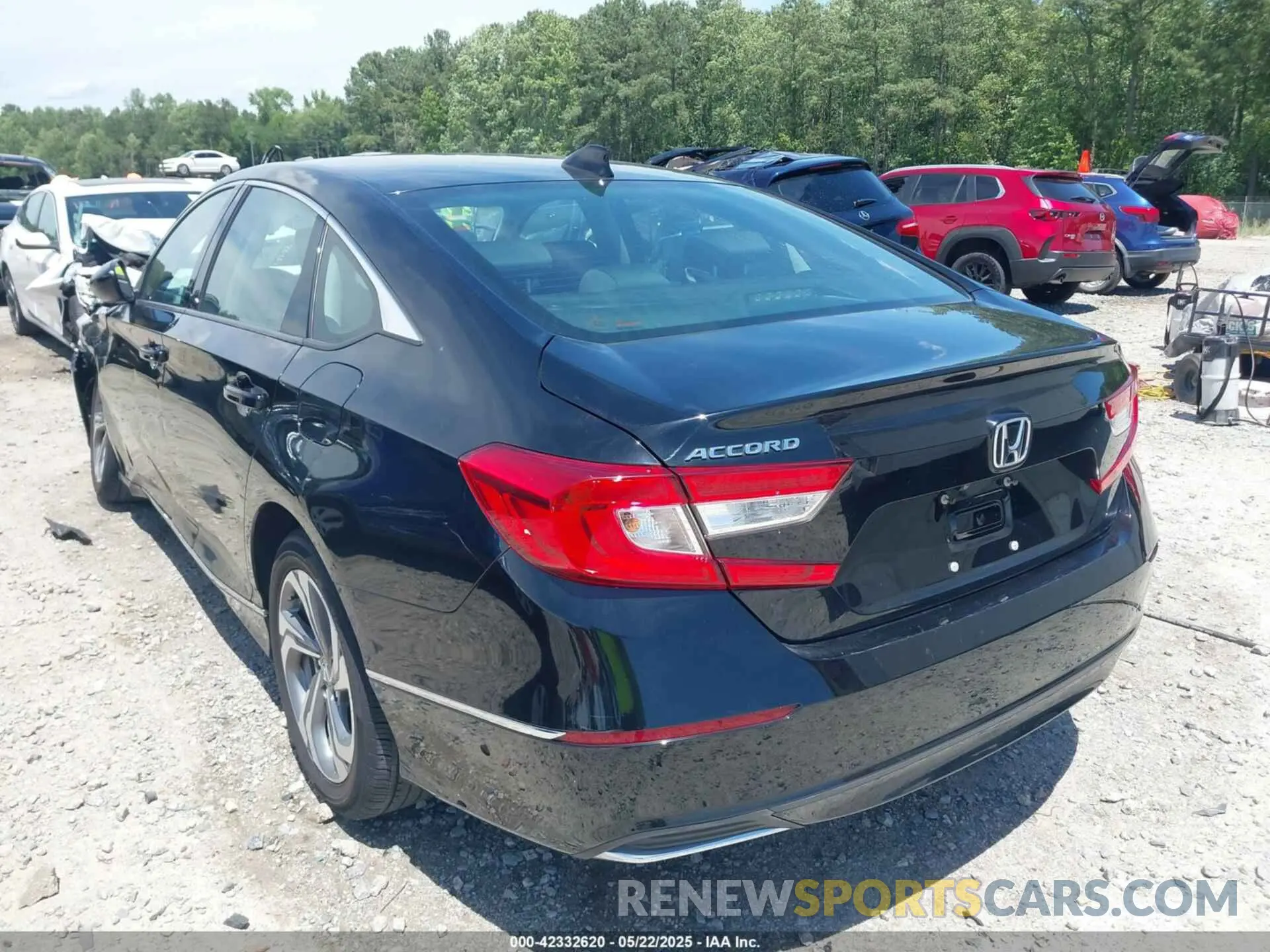 3 Photograph of a damaged car 1HGCV1F42LA013640 HONDA ACCORD 2020