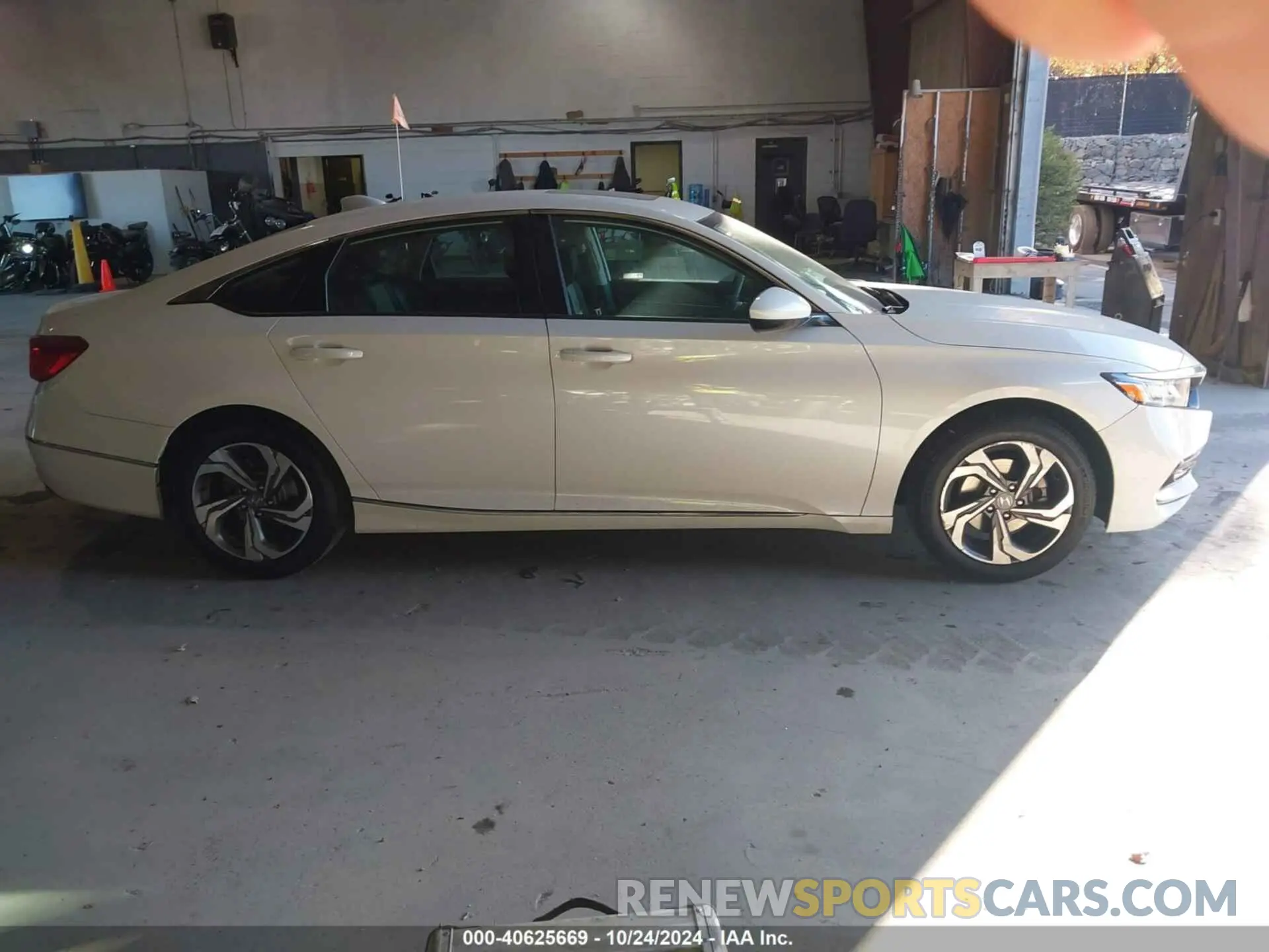 13 Photograph of a damaged car 1HGCV1F43LA142907 HONDA ACCORD 2020