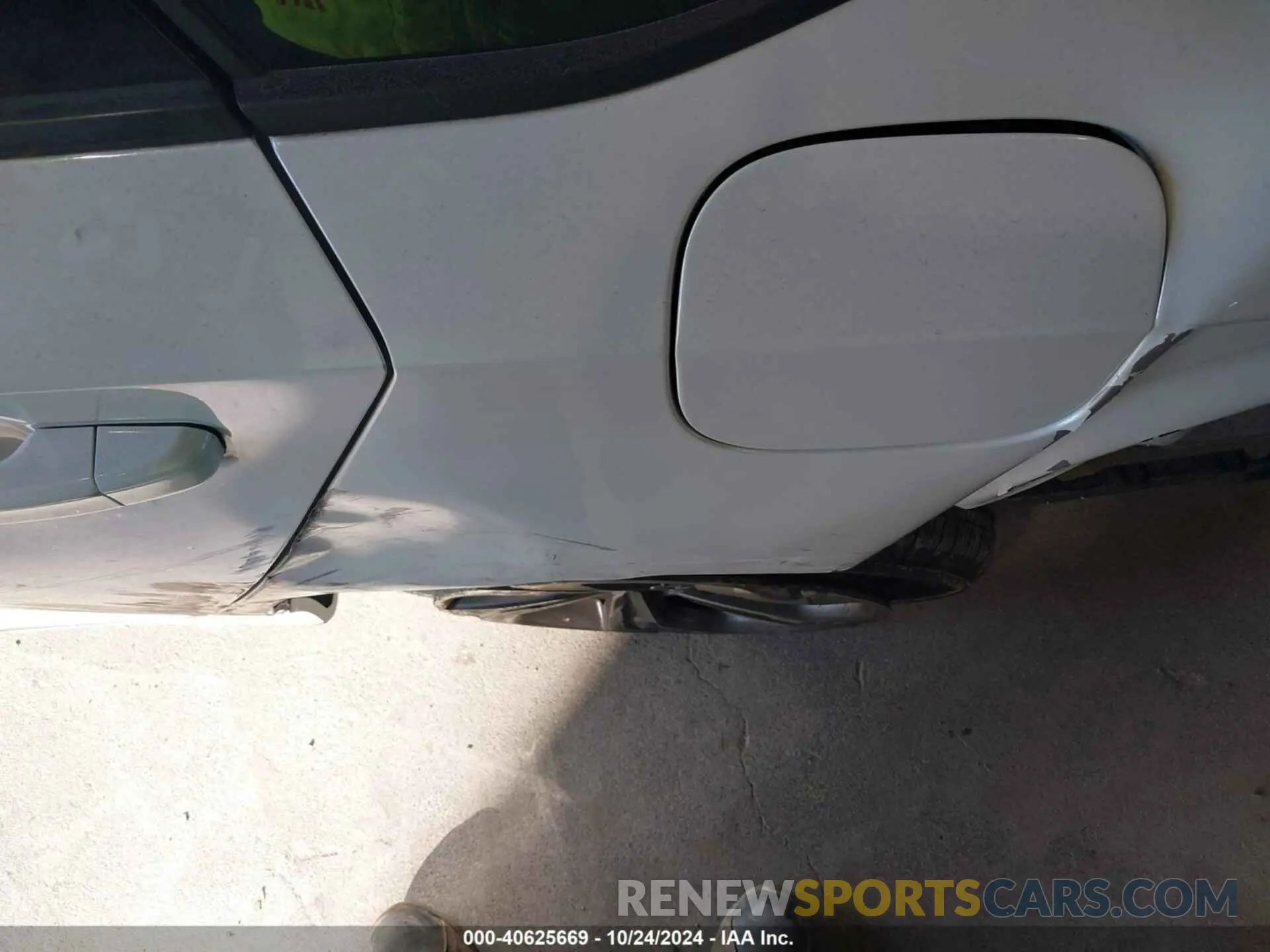 19 Photograph of a damaged car 1HGCV1F43LA142907 HONDA ACCORD 2020
