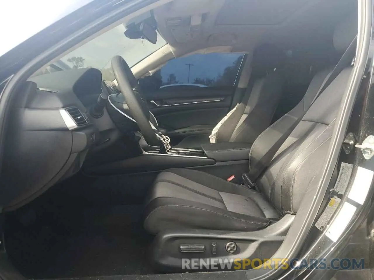 7 Photograph of a damaged car 1HGCV1F43LA157763 HONDA ACCORD 2020