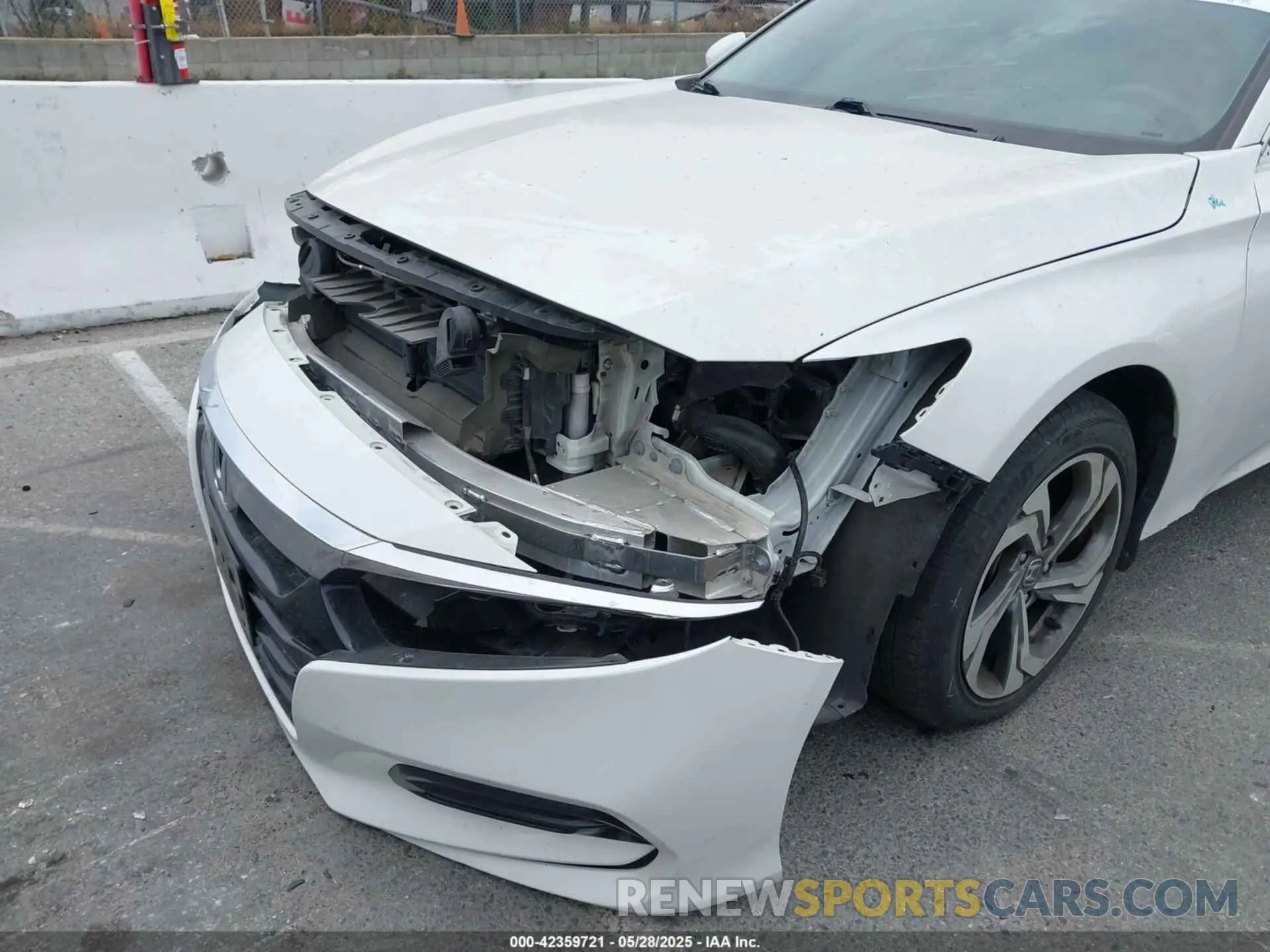6 Photograph of a damaged car 1HGCV1F45LA144111 HONDA ACCORD 2020