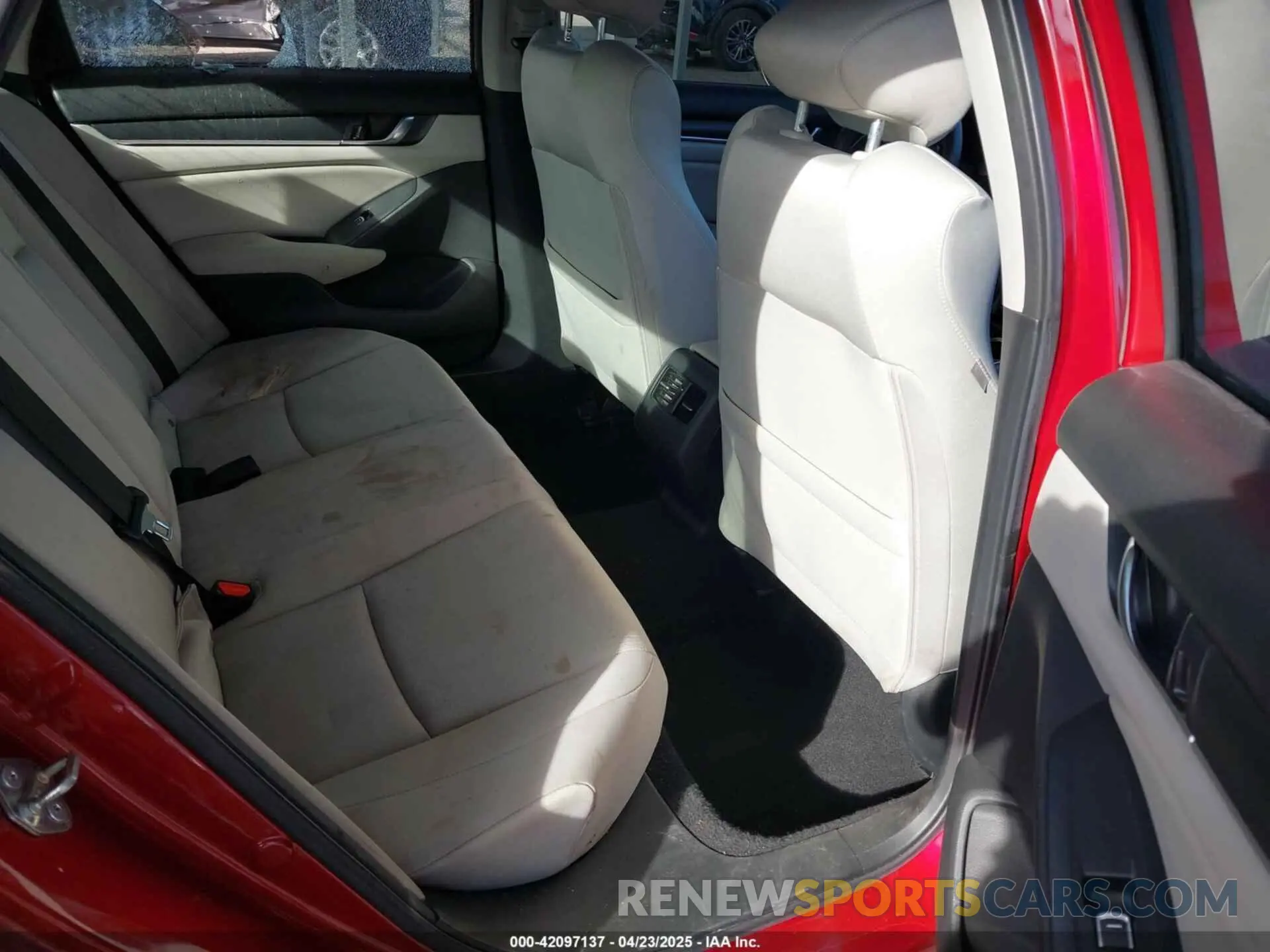 8 Photograph of a damaged car 1HGCV1F46LA058516 HONDA ACCORD 2020