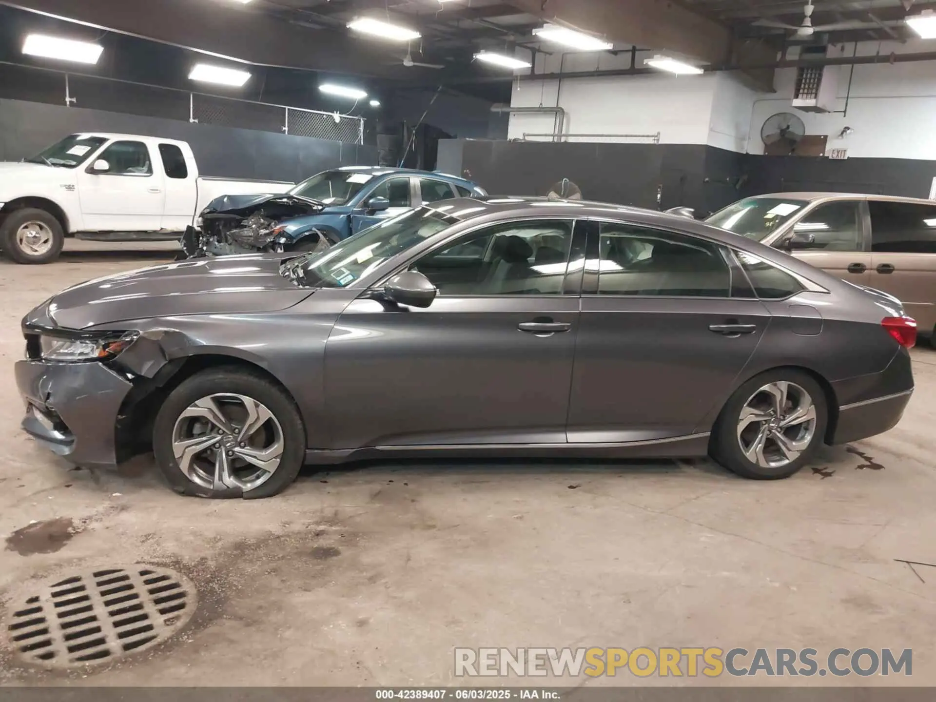 14 Photograph of a damaged car 1HGCV1F48LA062518 HONDA ACCORD 2020