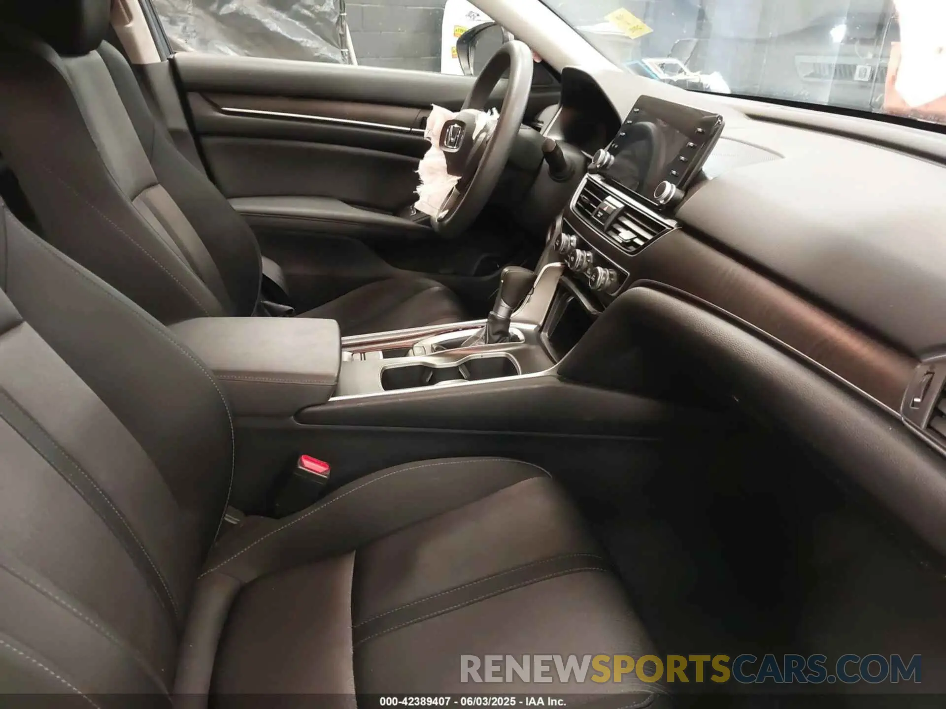 5 Photograph of a damaged car 1HGCV1F48LA062518 HONDA ACCORD 2020