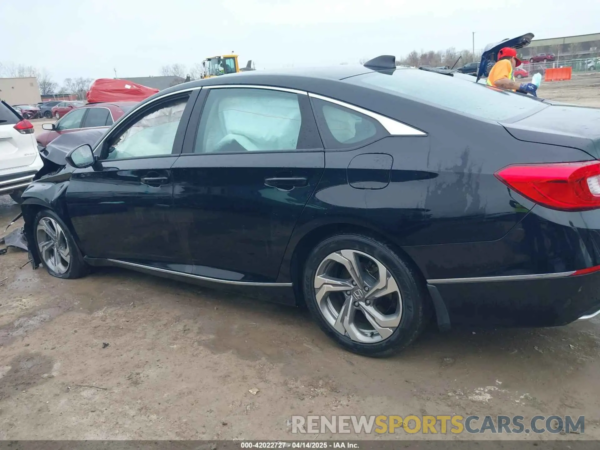15 Photograph of a damaged car 1HGCV1F48LA127545 HONDA ACCORD 2020