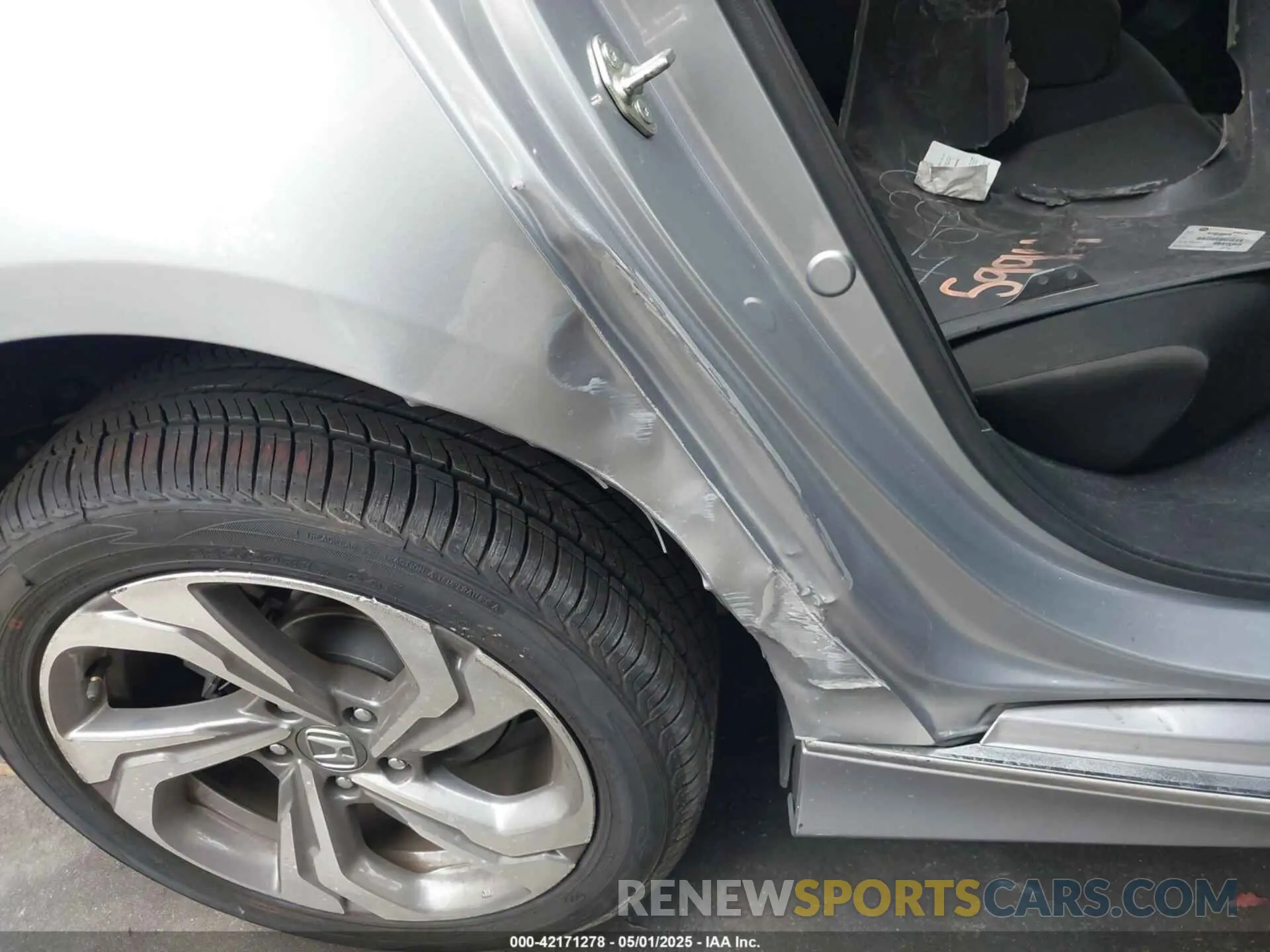 19 Photograph of a damaged car 1HGCV1F49LA003266 HONDA ACCORD 2020