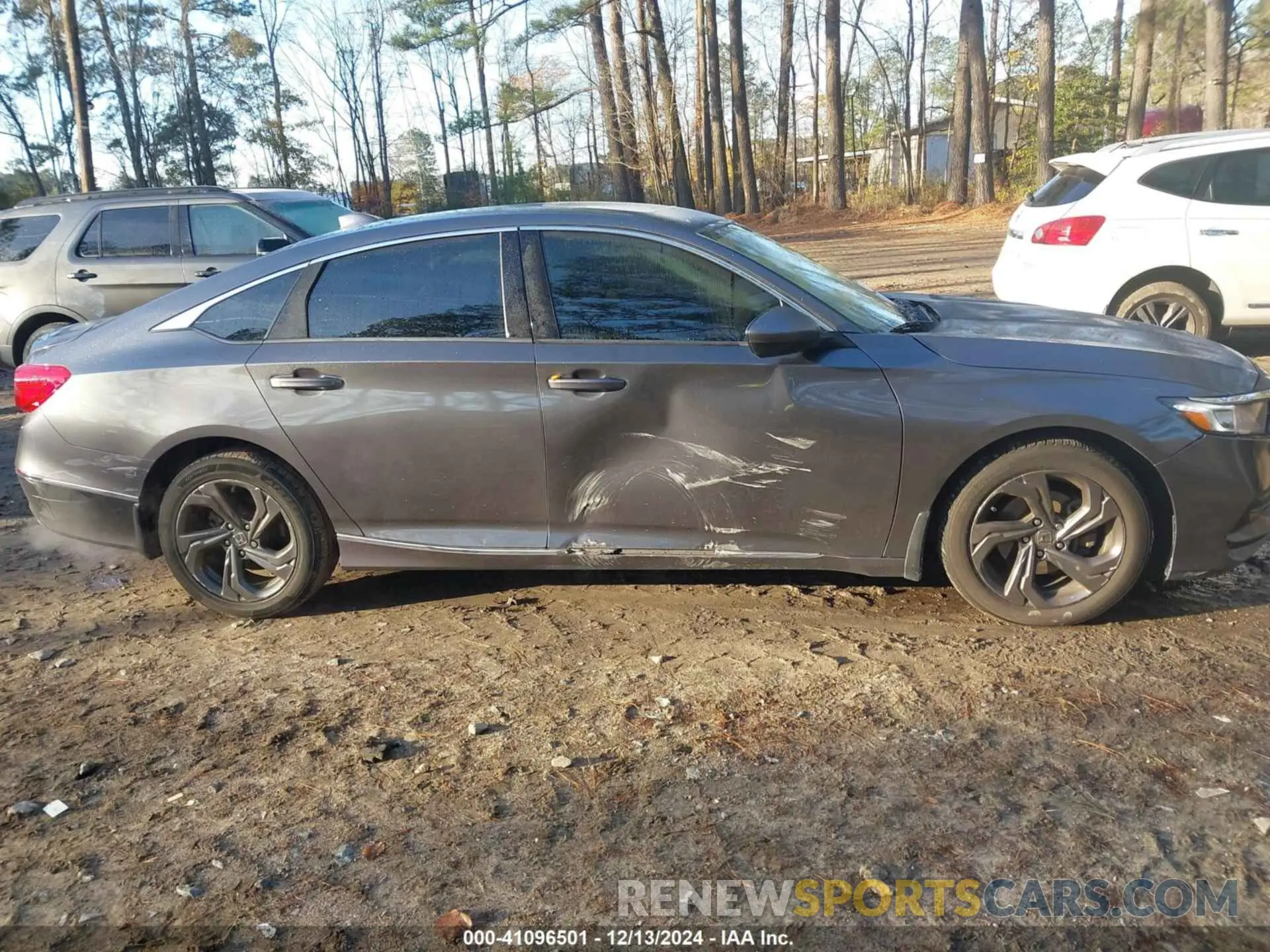 6 Photograph of a damaged car 1HGCV1F49LA060311 HONDA ACCORD 2020