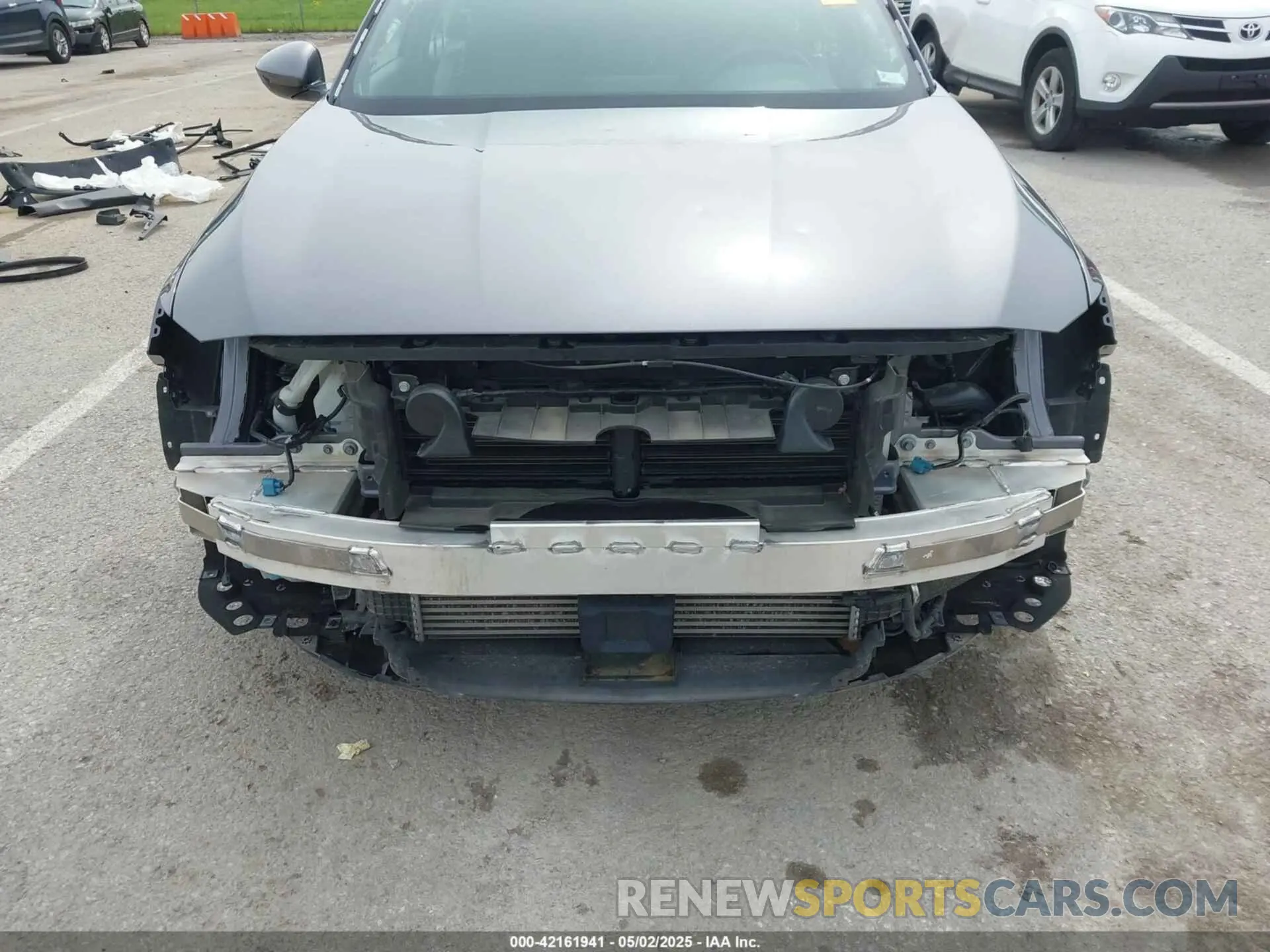 6 Photograph of a damaged car 1HGCV1F49LA067324 HONDA ACCORD 2020