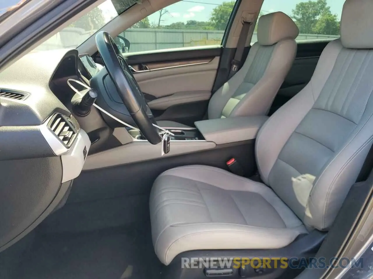 7 Photograph of a damaged car 1HGCV1F50LA031336 HONDA ACCORD 2020