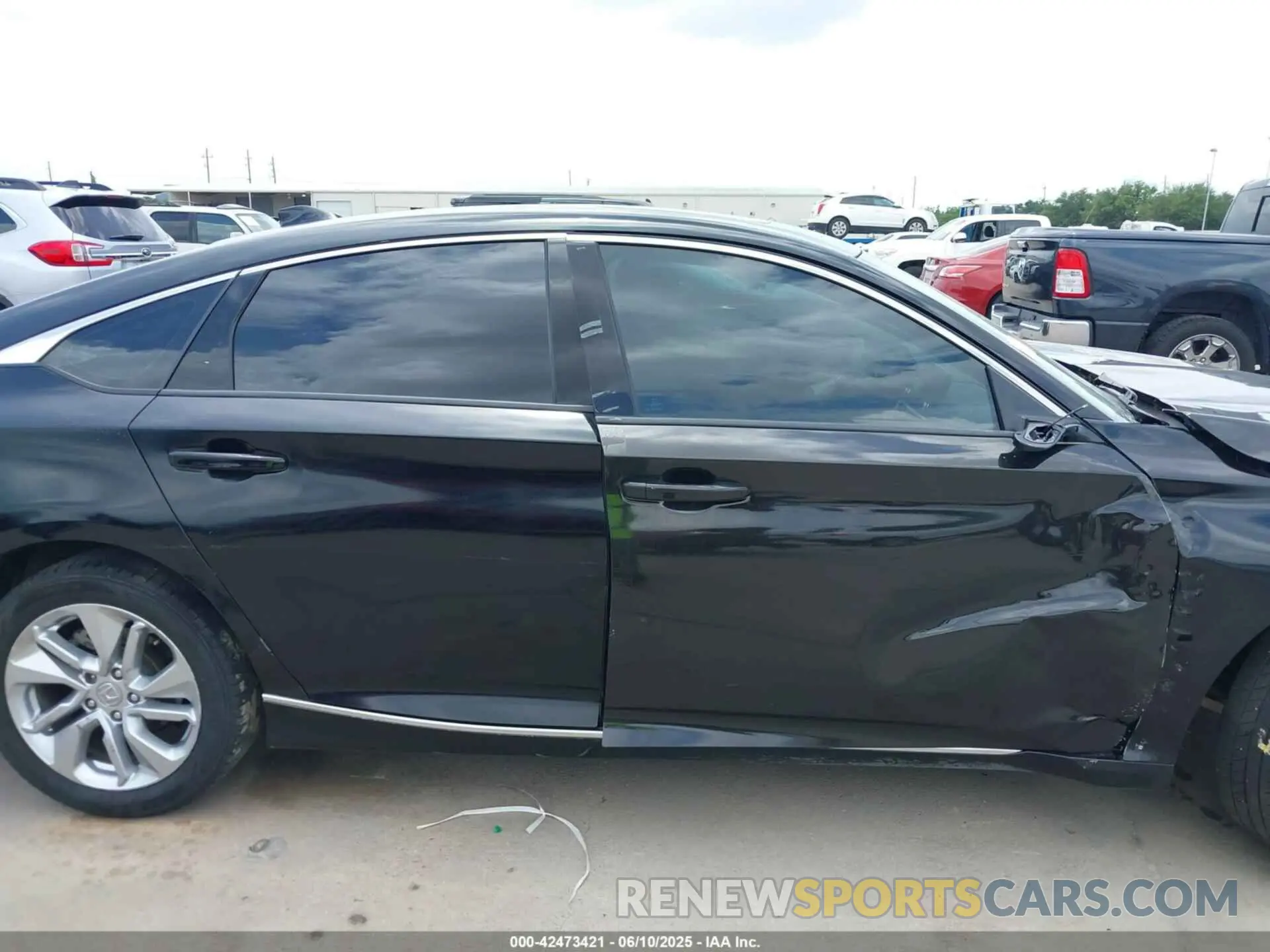 14 Photograph of a damaged car 1HGCV1F50LA111364 HONDA ACCORD 2020