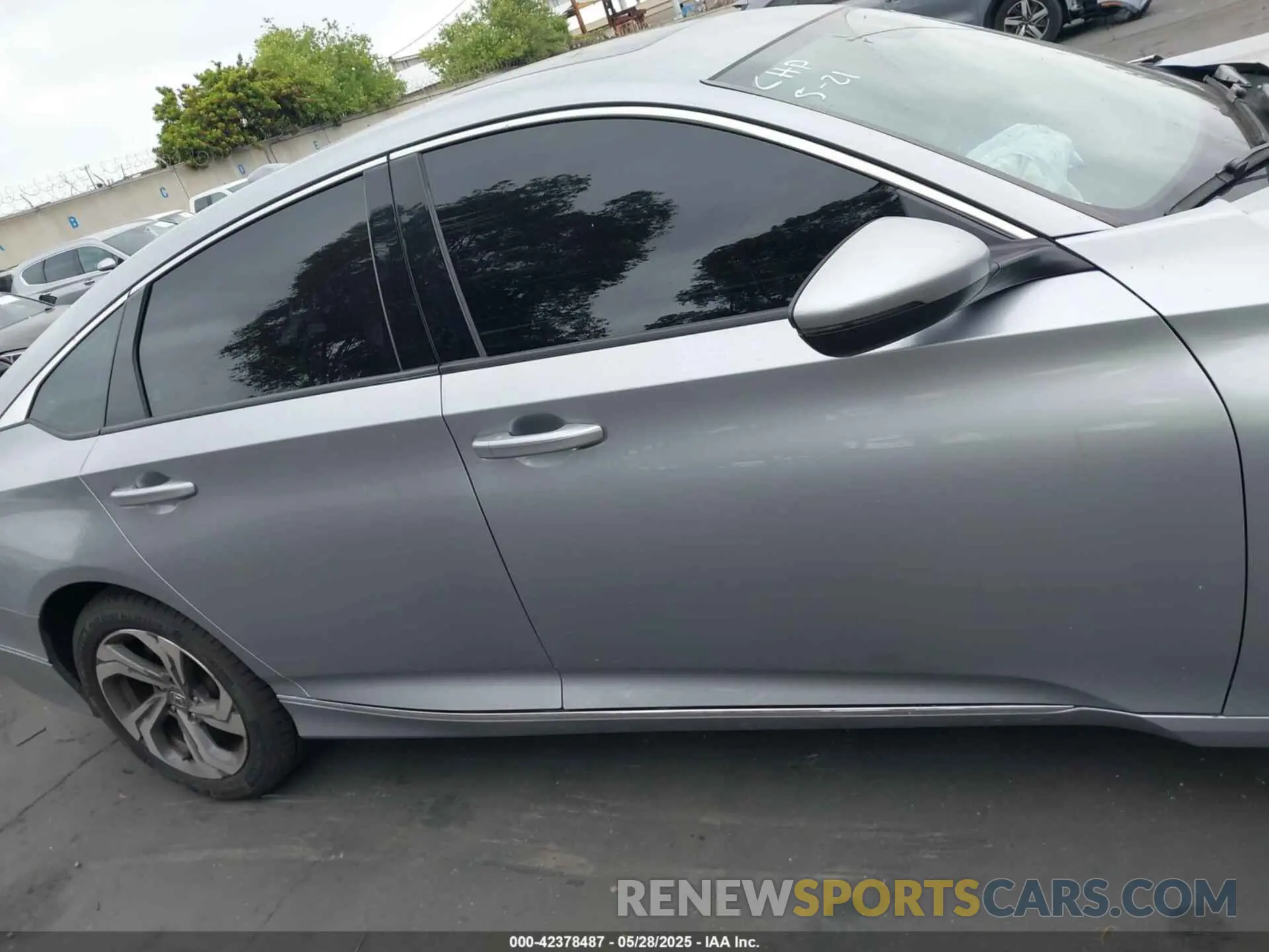 14 Photograph of a damaged car 1HGCV1F52LA006311 HONDA ACCORD 2020