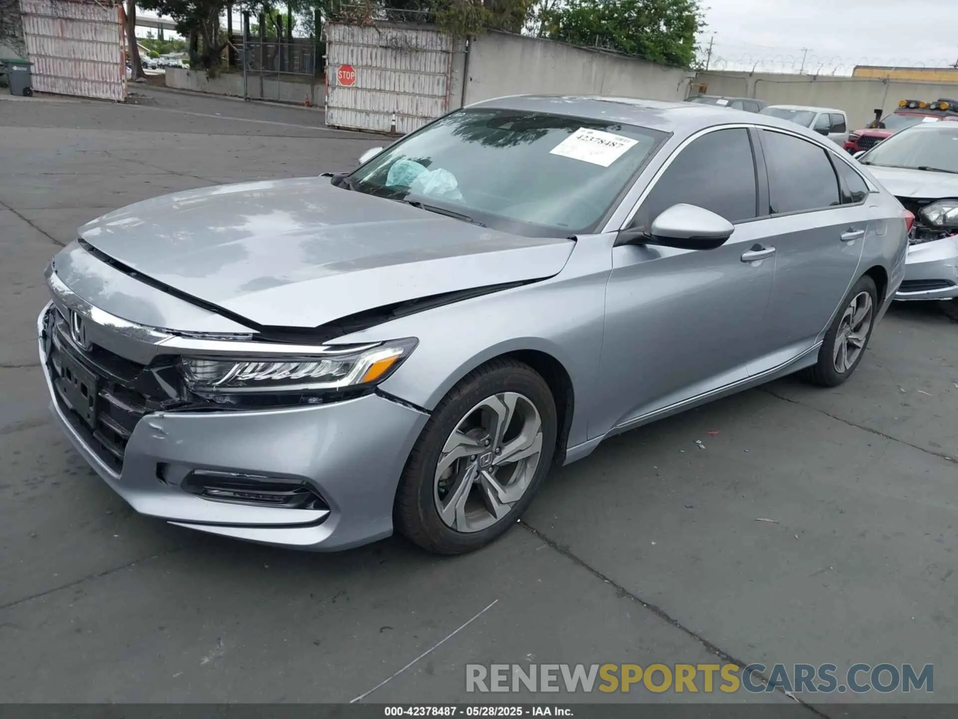 2 Photograph of a damaged car 1HGCV1F52LA006311 HONDA ACCORD 2020