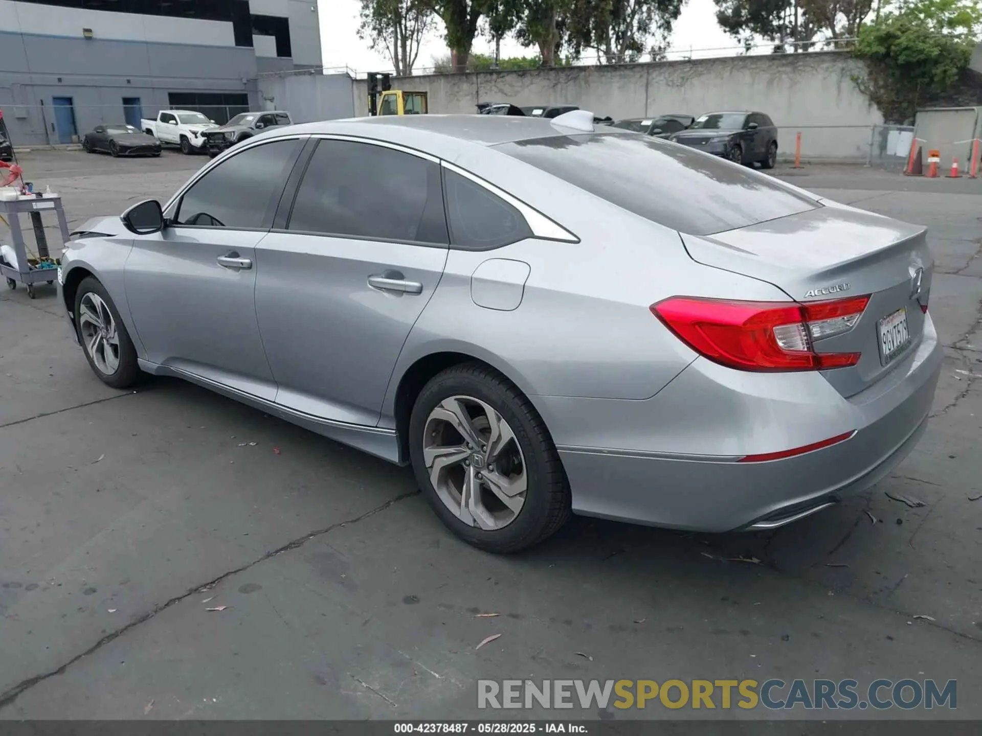 3 Photograph of a damaged car 1HGCV1F52LA006311 HONDA ACCORD 2020