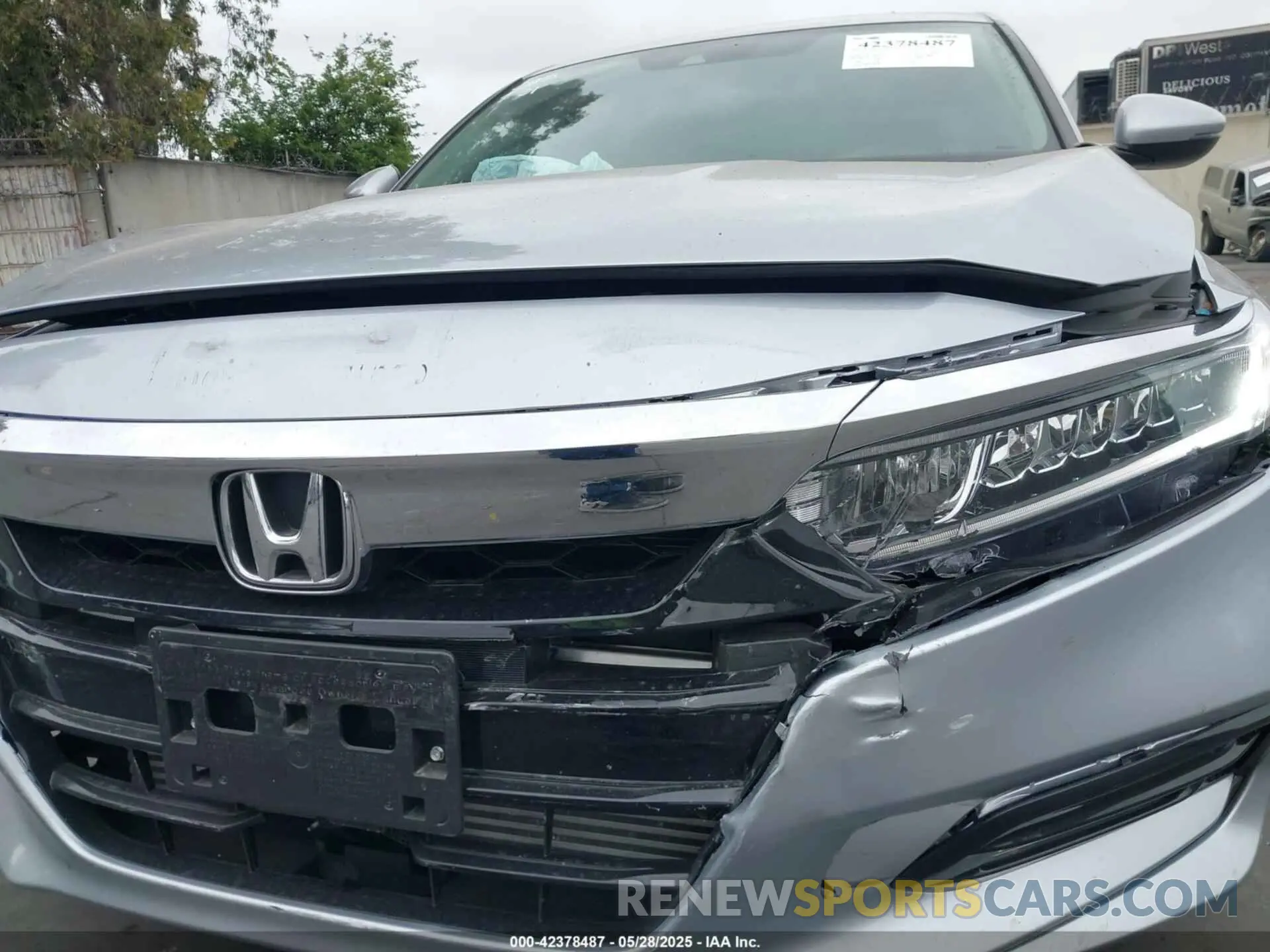 6 Photograph of a damaged car 1HGCV1F52LA006311 HONDA ACCORD 2020