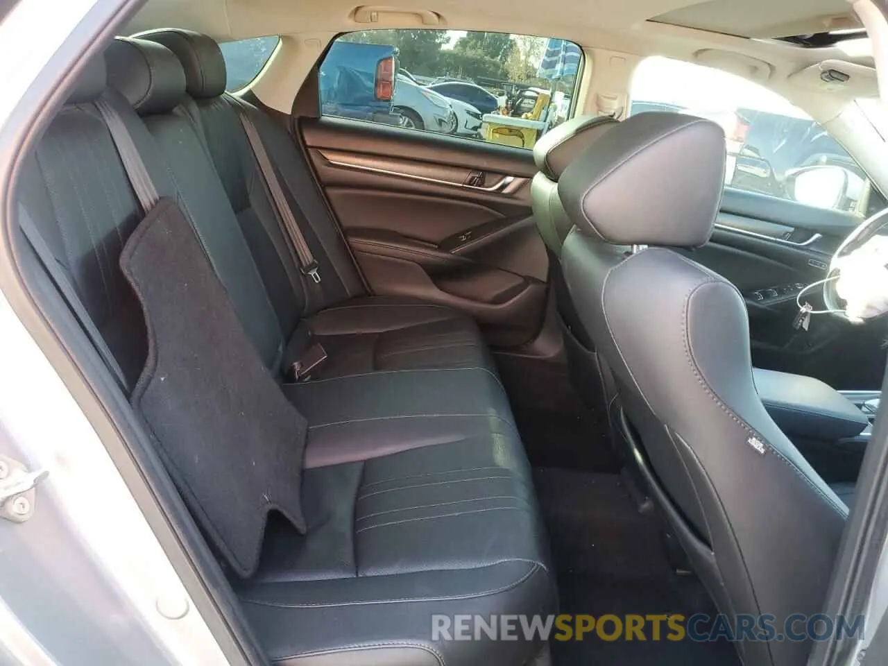10 Photograph of a damaged car 1HGCV1F52LA040197 HONDA ACCORD 2020