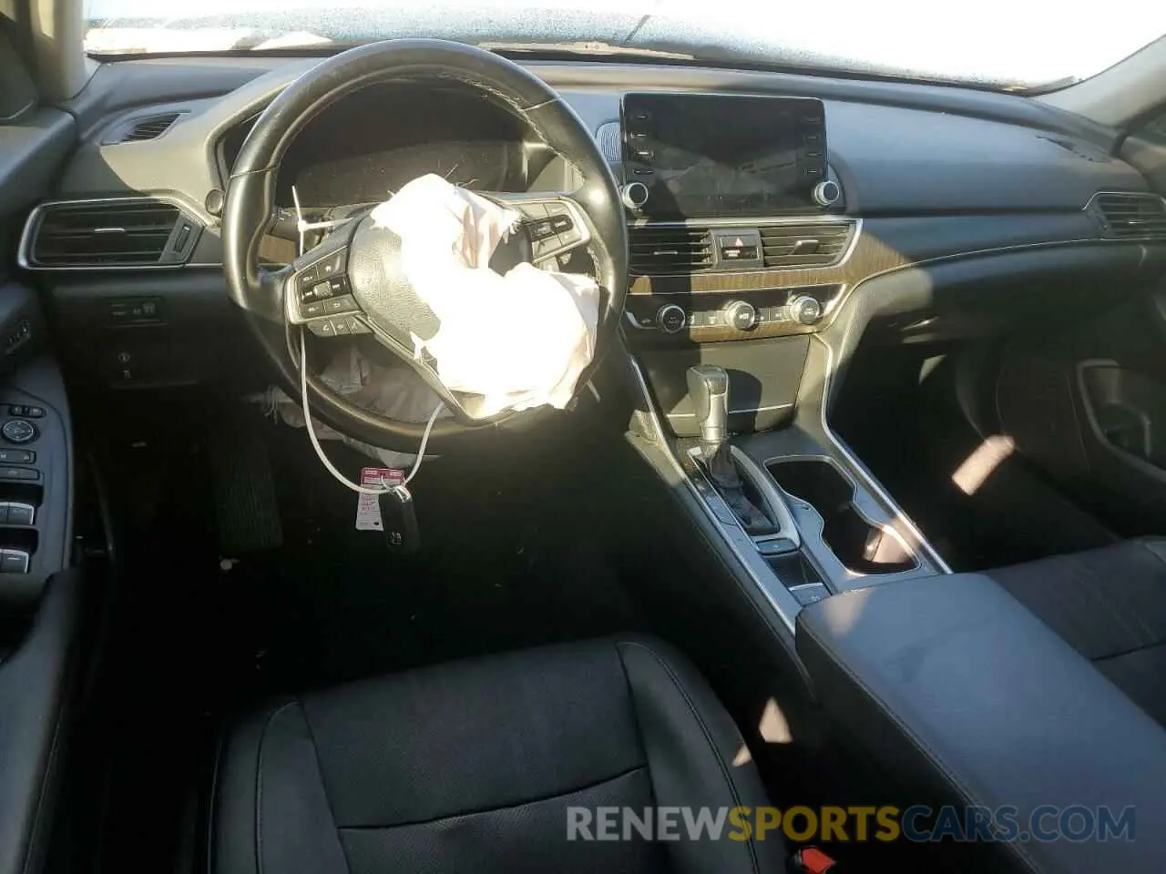 8 Photograph of a damaged car 1HGCV1F52LA040197 HONDA ACCORD 2020