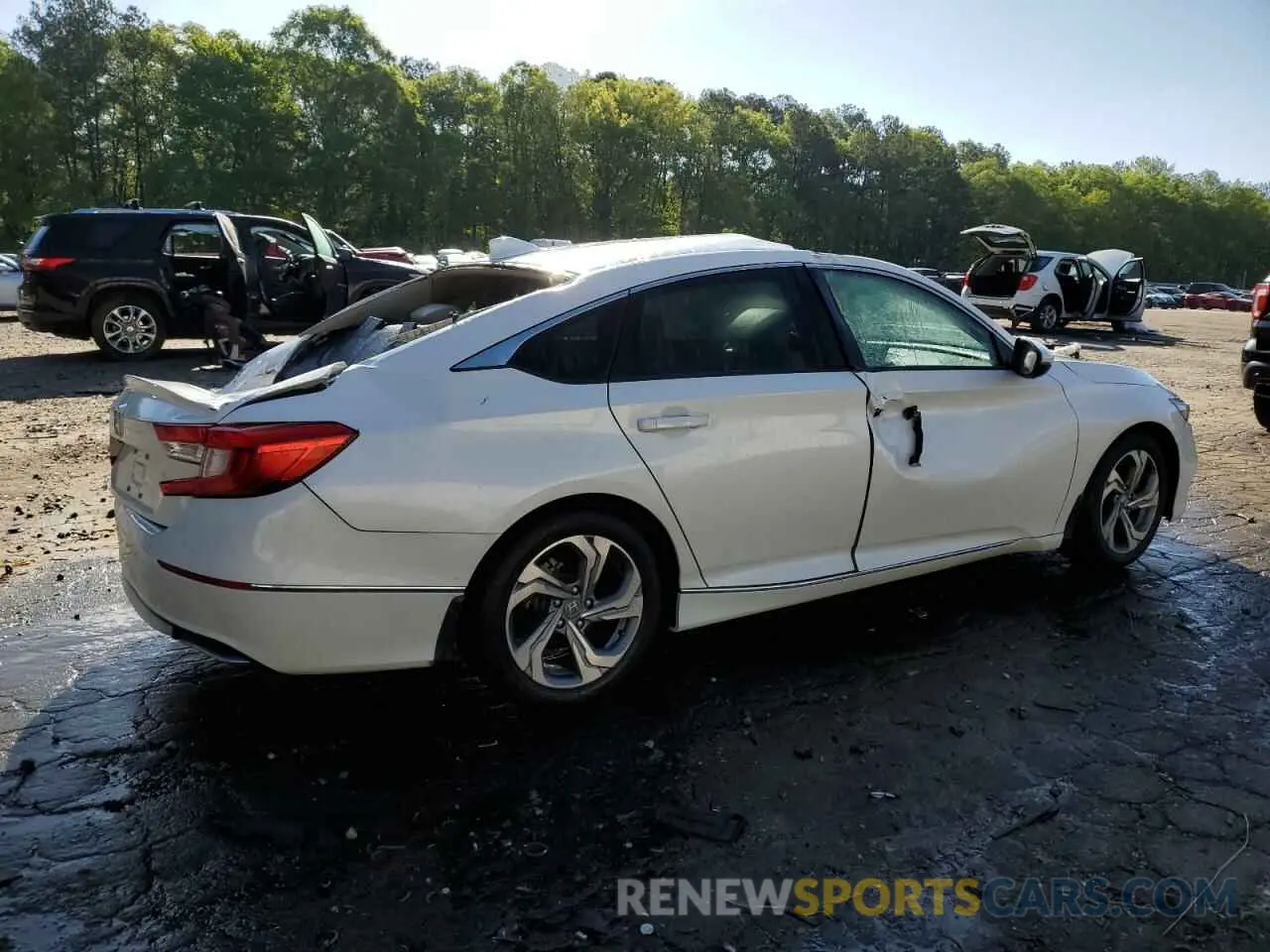 3 Photograph of a damaged car 1HGCV1F52LA076116 HONDA ACCORD 2020