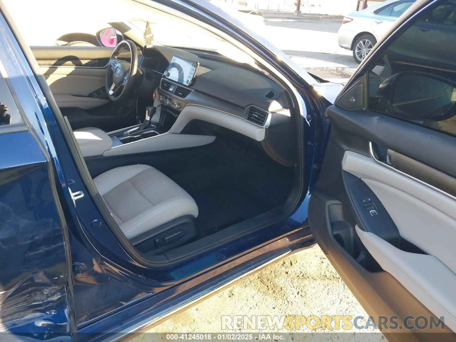 5 Photograph of a damaged car 1HGCV1F52LA108949 HONDA ACCORD 2020