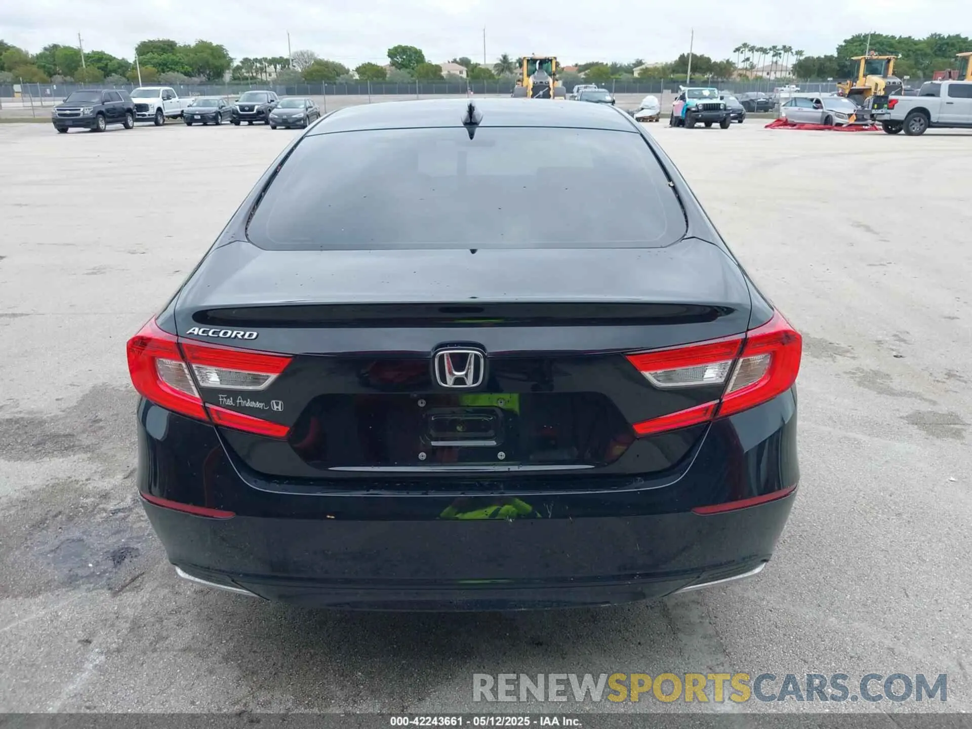 16 Photograph of a damaged car 1HGCV1F55LA064719 HONDA ACCORD 2020
