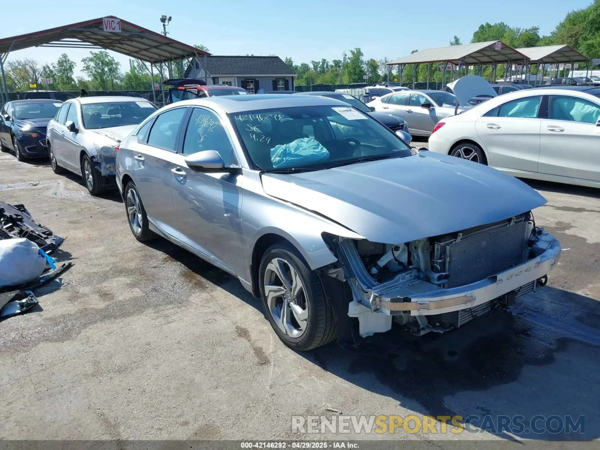 1 Photograph of a damaged car 1HGCV1F55LA074845 HONDA ACCORD 2020