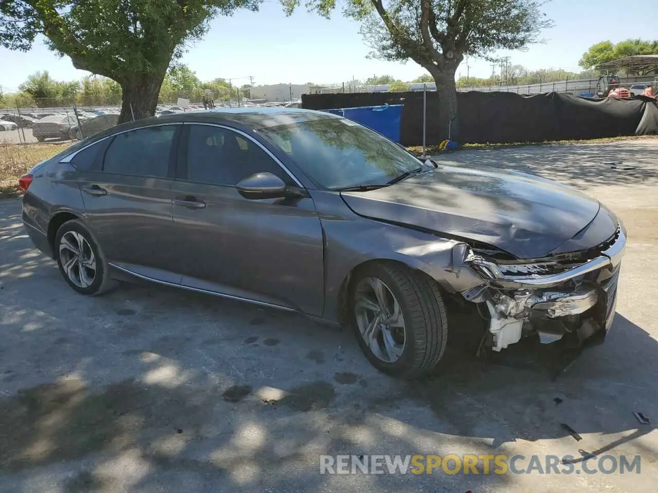 4 Photograph of a damaged car 1HGCV1F56LA008739 HONDA ACCORD 2020