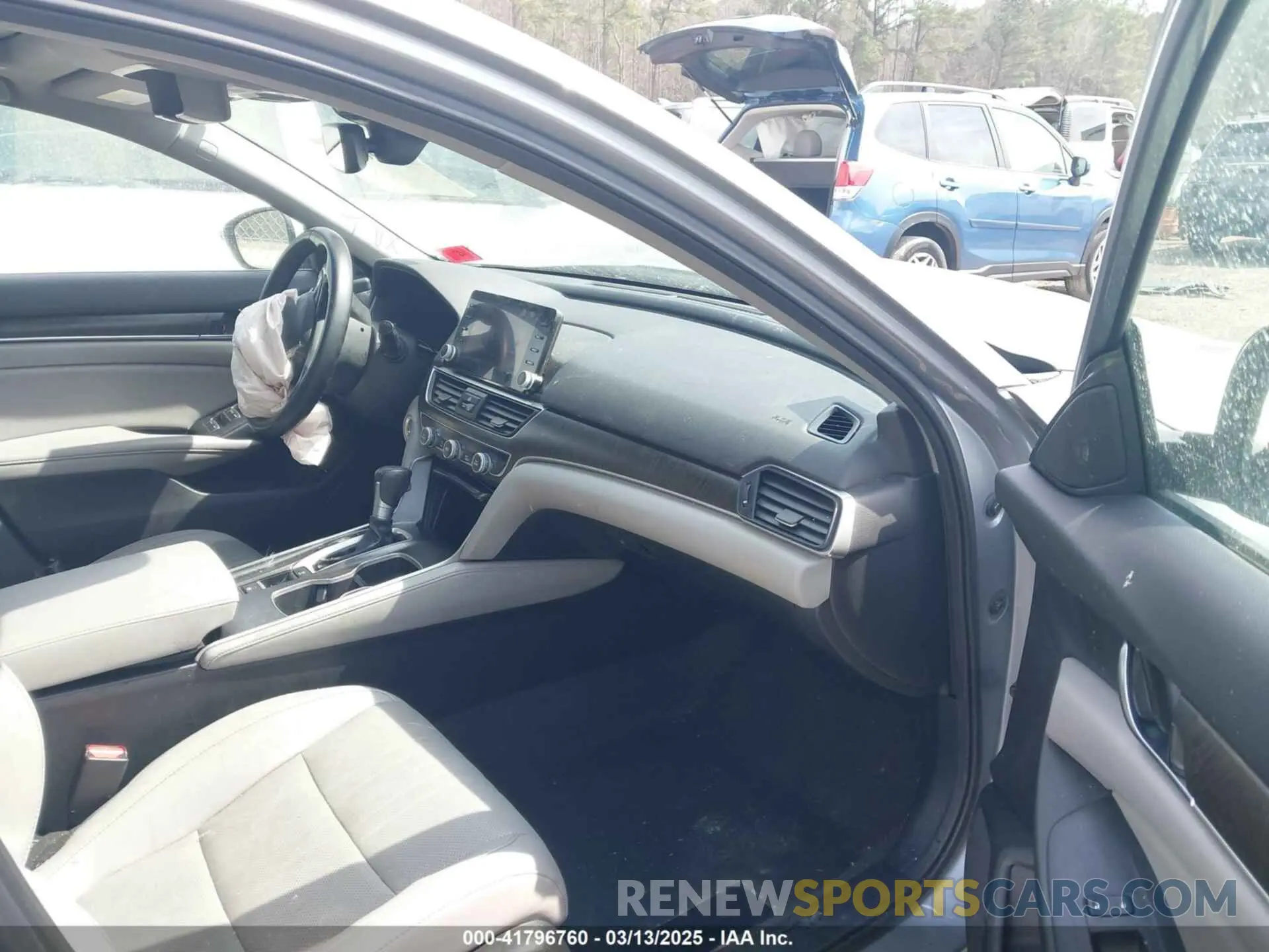 5 Photograph of a damaged car 1HGCV1F56LA106783 HONDA ACCORD 2020