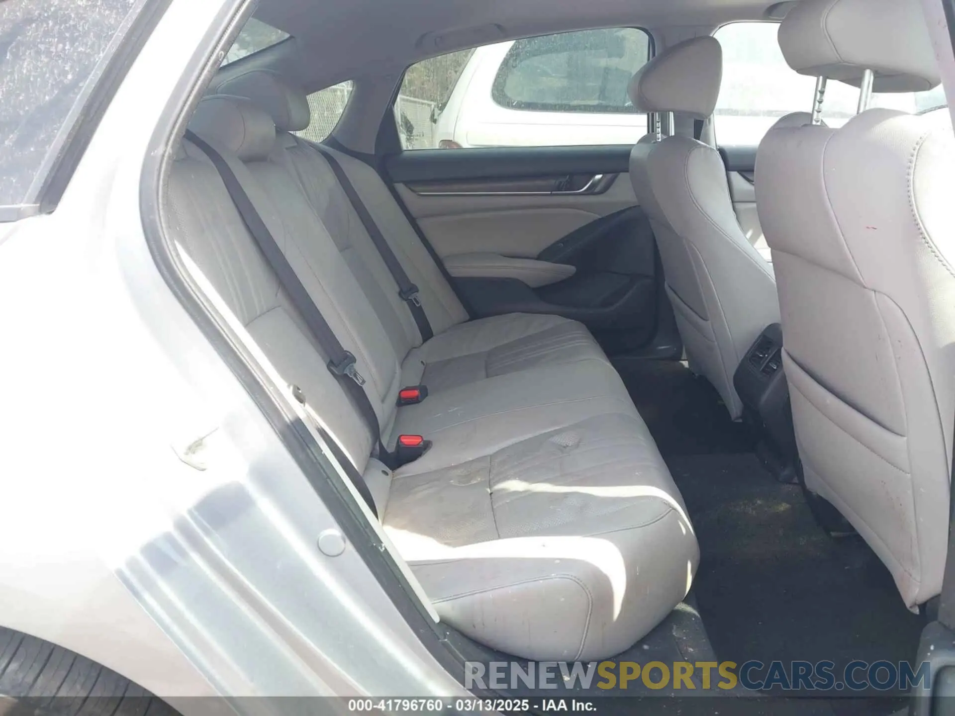 8 Photograph of a damaged car 1HGCV1F56LA106783 HONDA ACCORD 2020