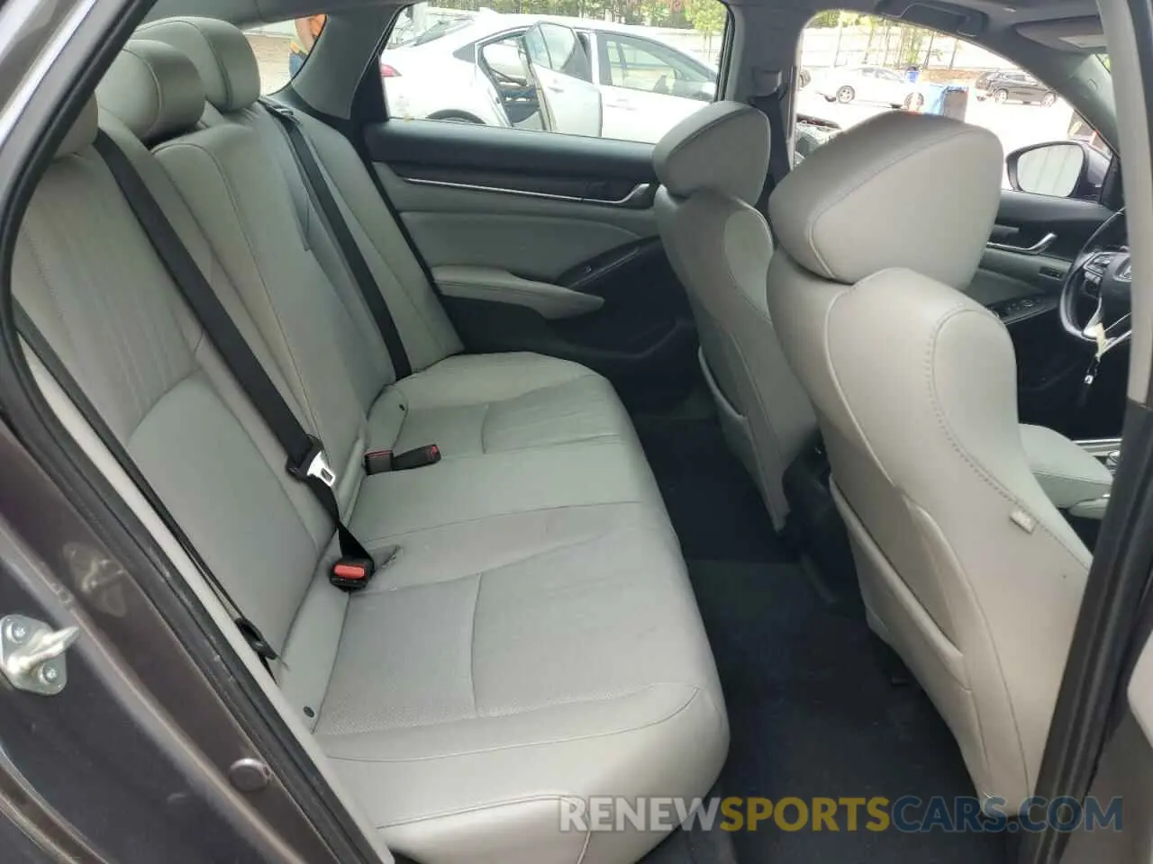 10 Photograph of a damaged car 1HGCV1F58LA126890 HONDA ACCORD 2020